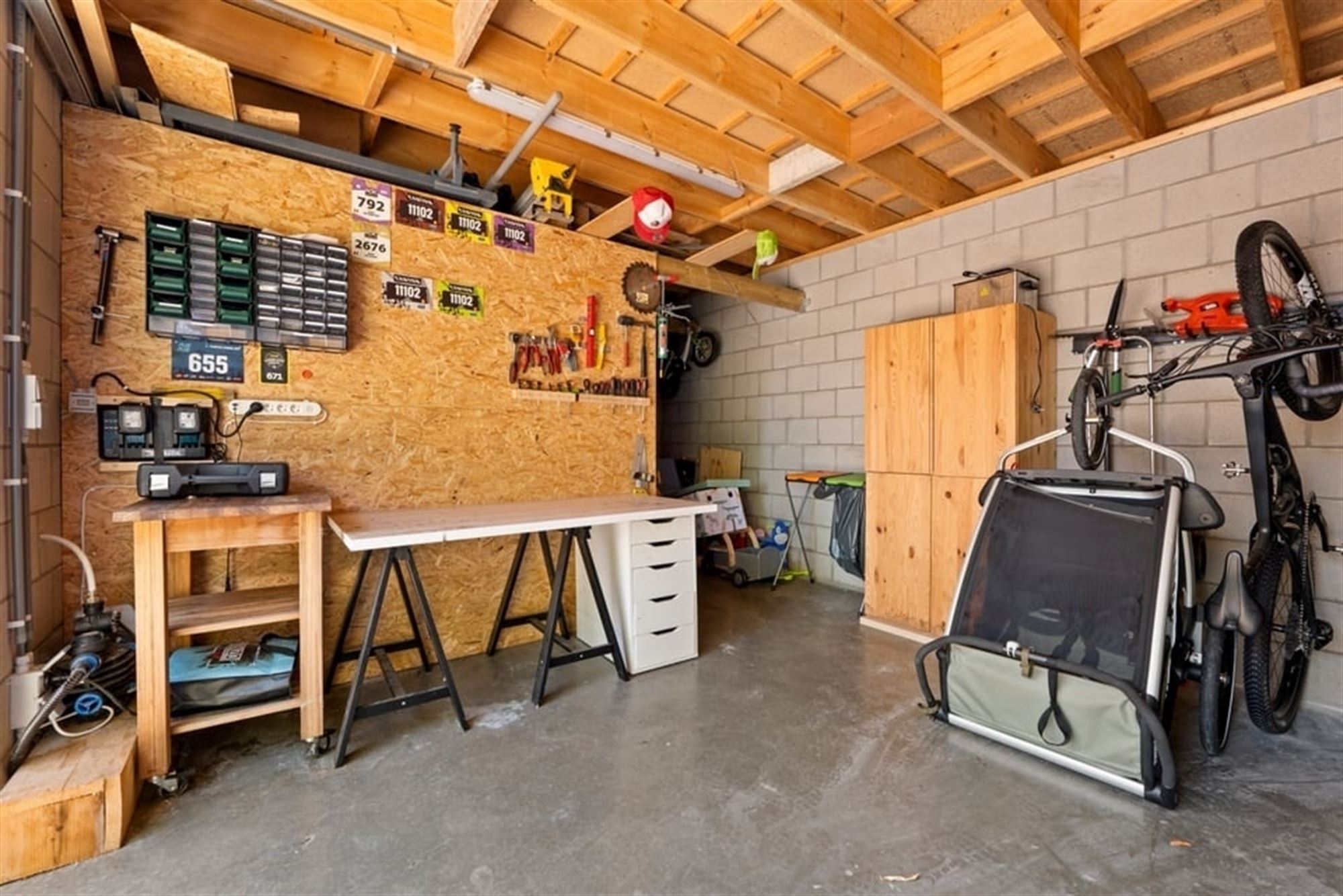 ENERGIEZUINIGE GEZINSWONING MET GARAGE IN HASSELT foto 30