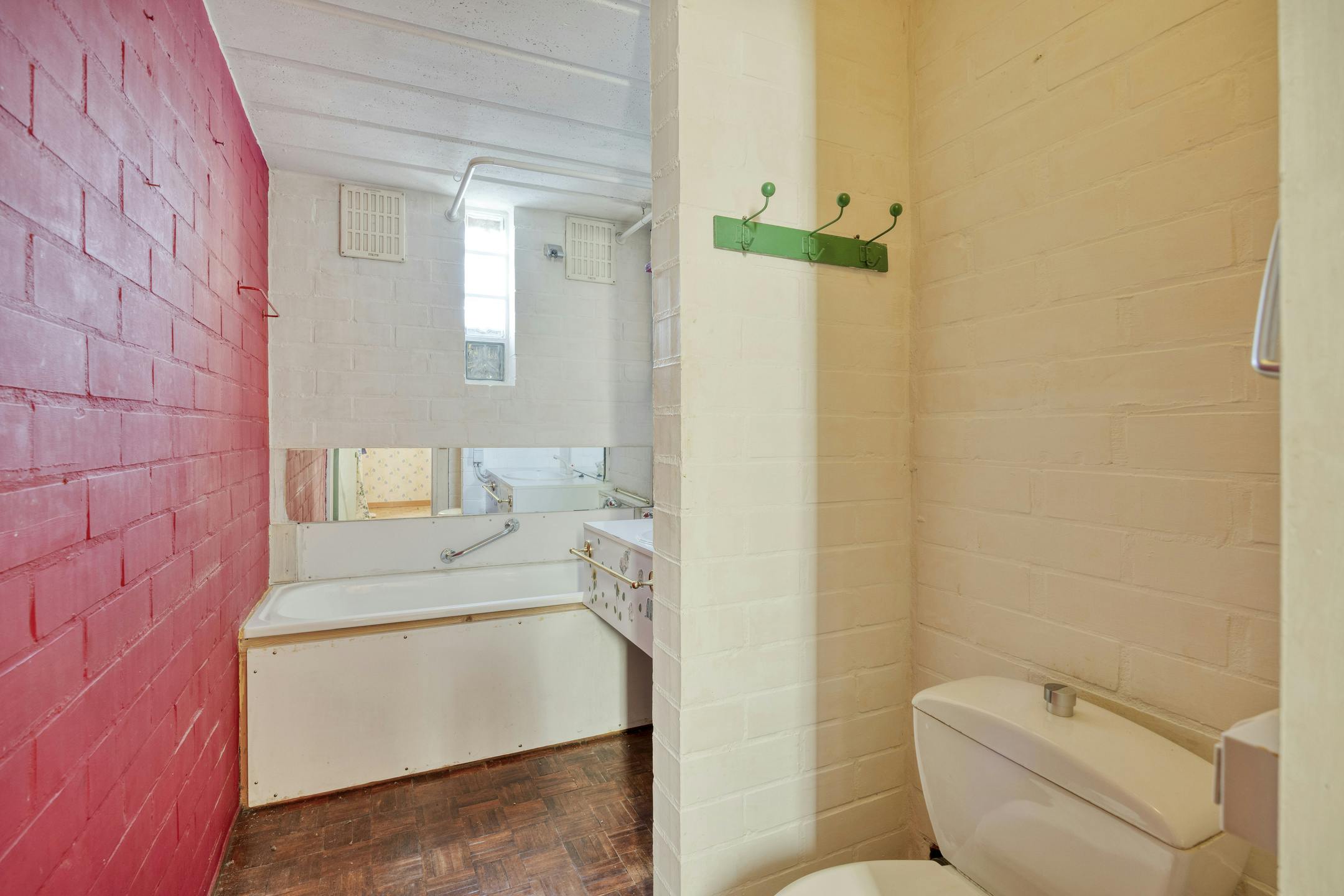 Halfopen bebouwing te Koop met 5 slaapkamers te Kalmthout! foto 19