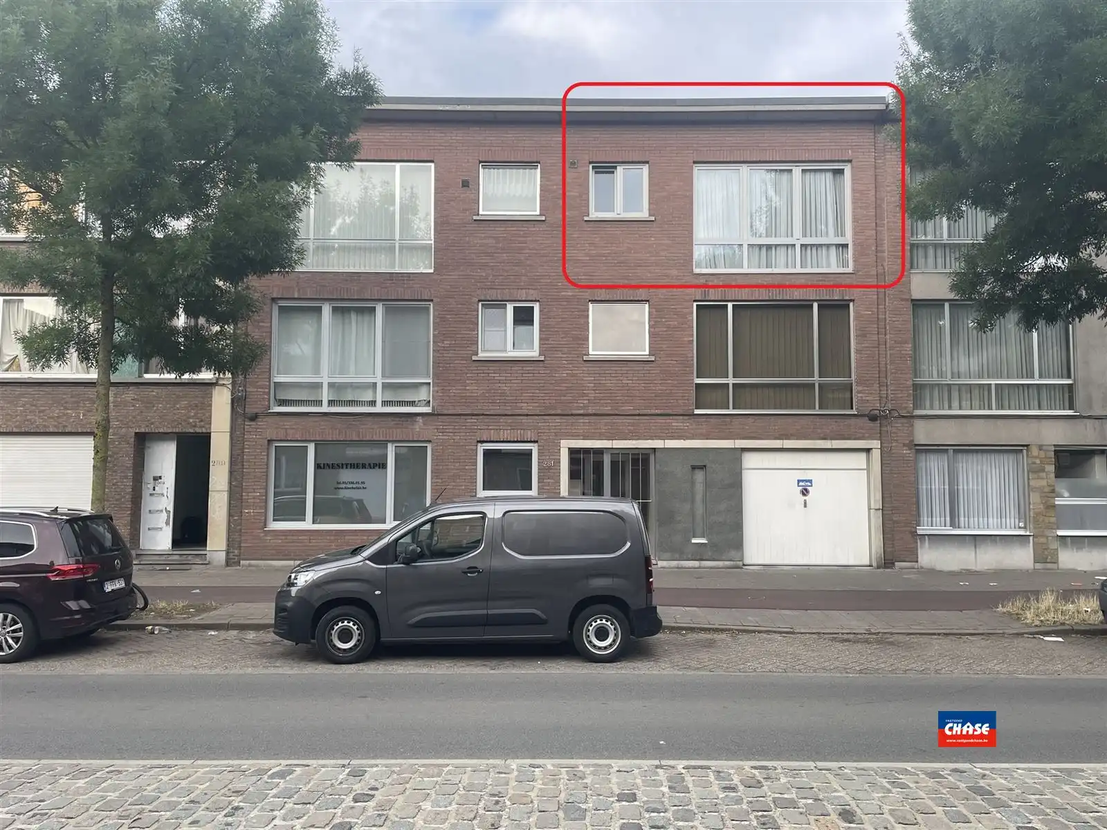 !!! Verkocht onder voorwaarden !!! Appartement met twee slaapkamers en terras foto {{pictureIndex}}