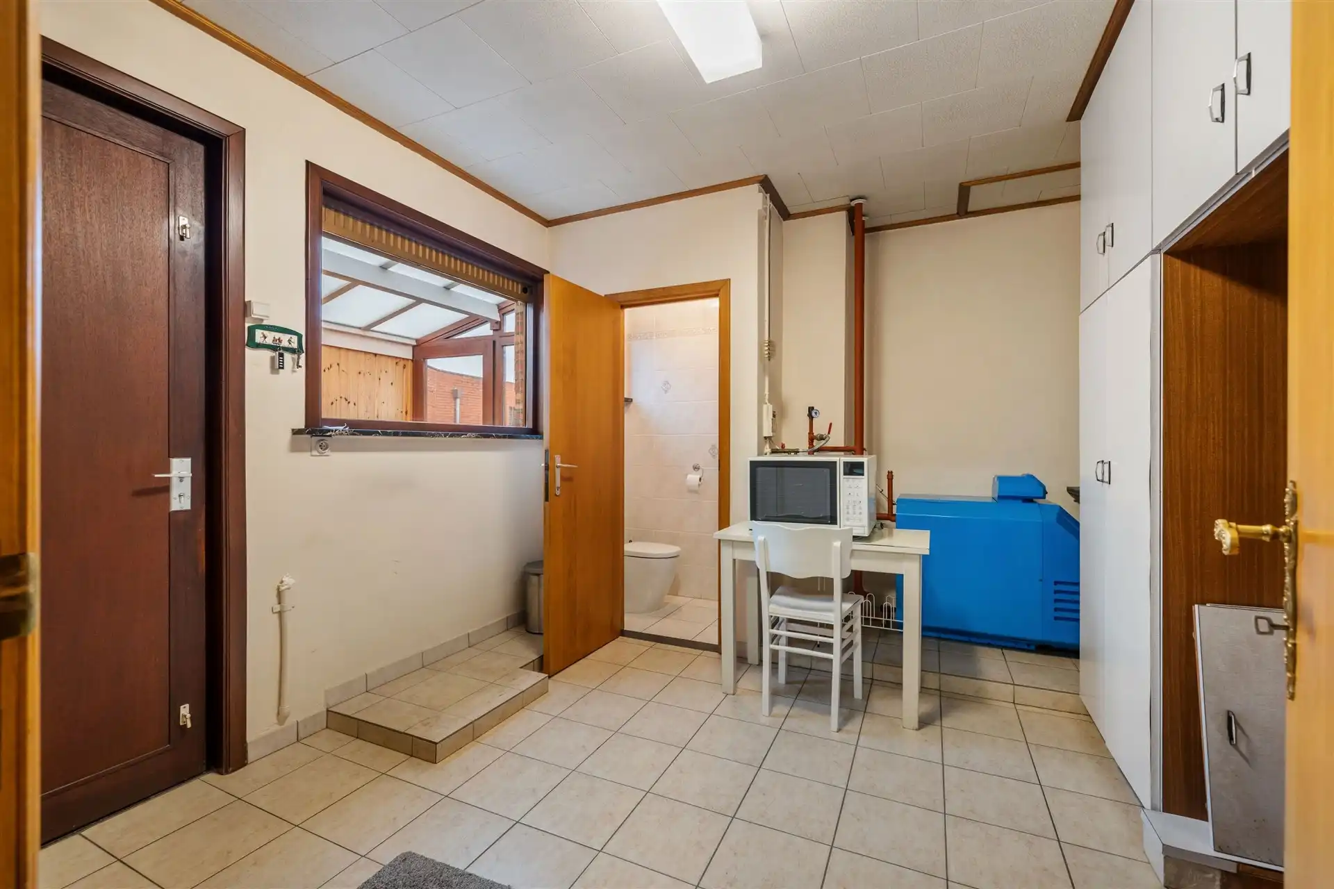 Instapklare gezinswoning met bijgebouwen op 520m² foto 9