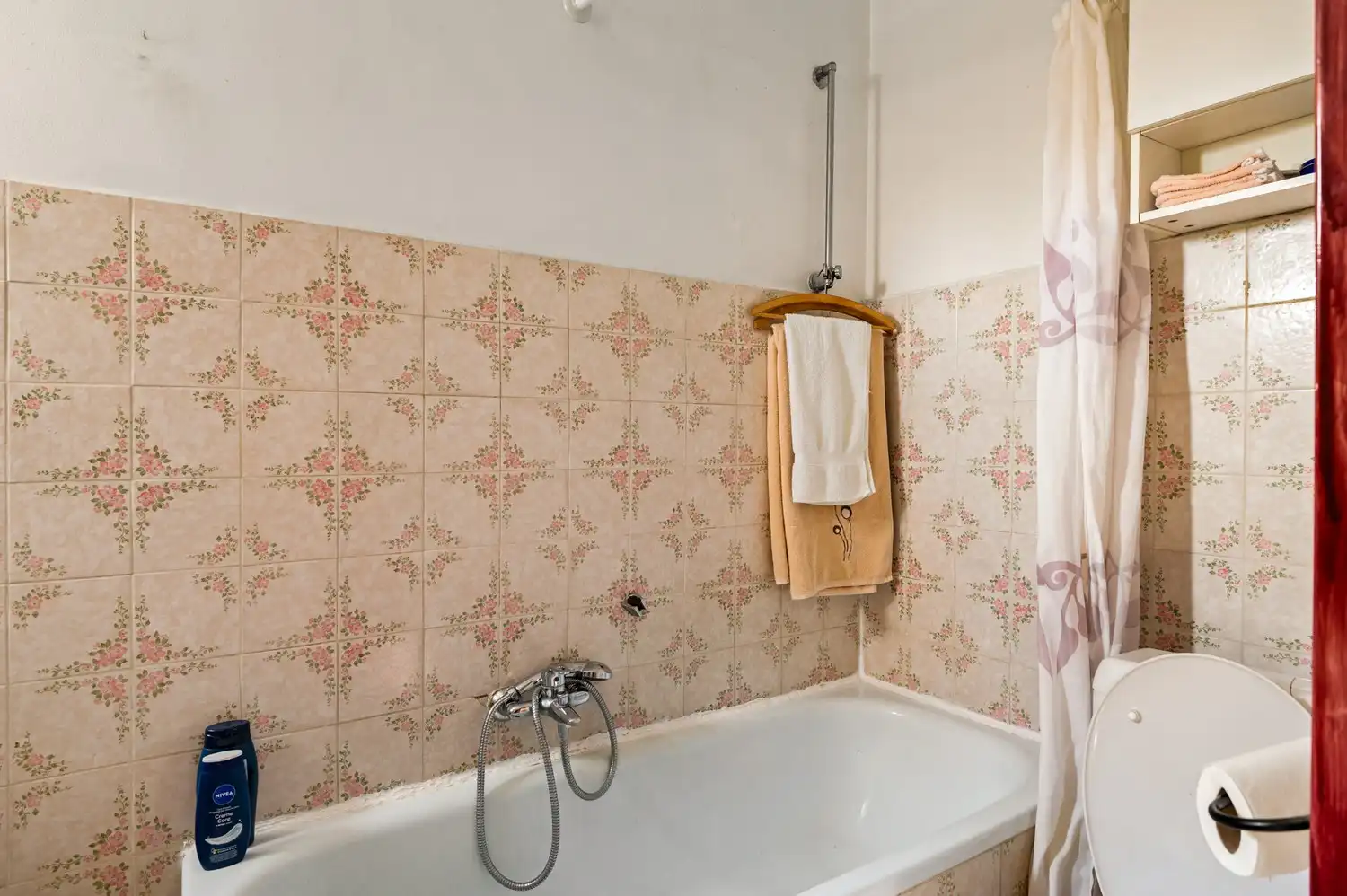 Charmant appartement één slaapkamer en garage in Deurne foto 9