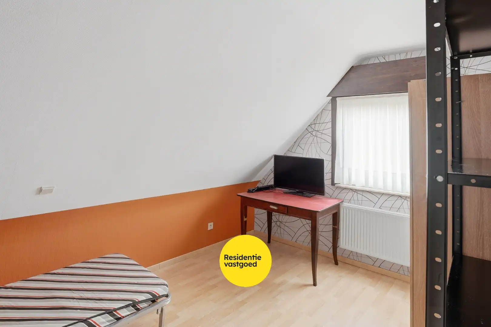 Instapklare alleenstaande woning in residentiële wijk te Aartrijke foto 11