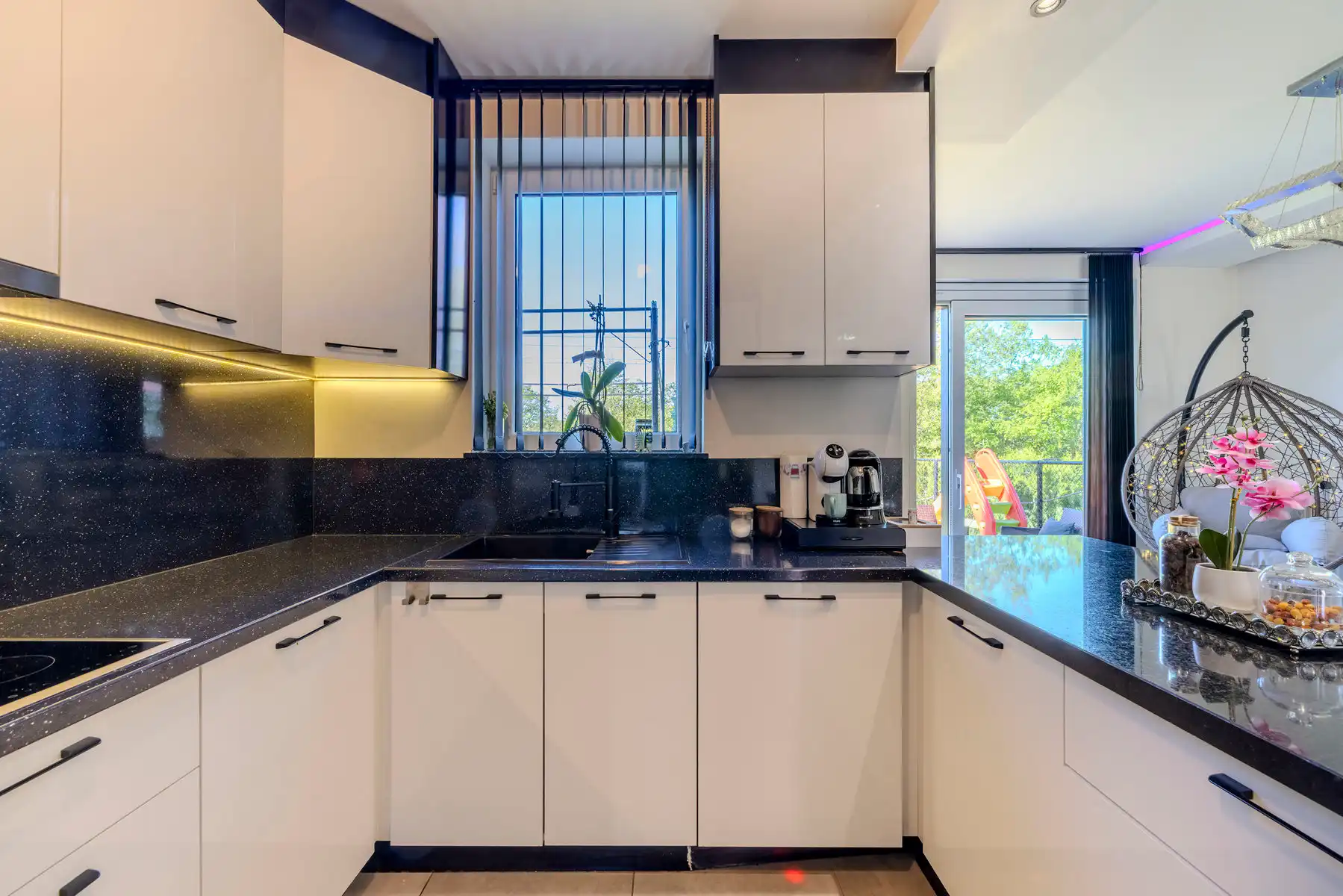 Moderne, energiezuinige woning met 3 slpks in rustige doodlopende straat te Balen foto 13