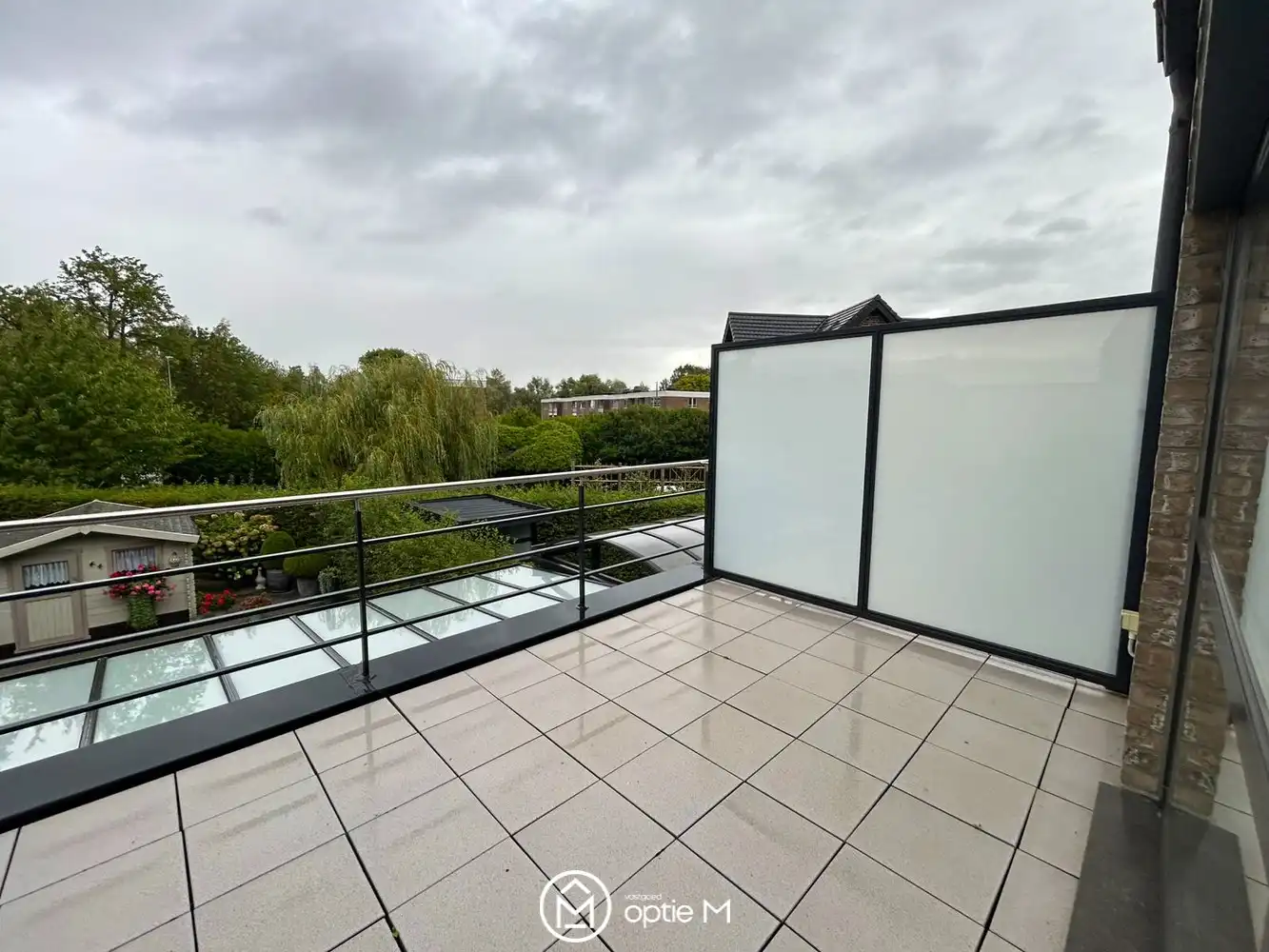 Lichtrijk appartement te huur in Tienen – met twee parkeerplaatsen en ruim terras foto 9