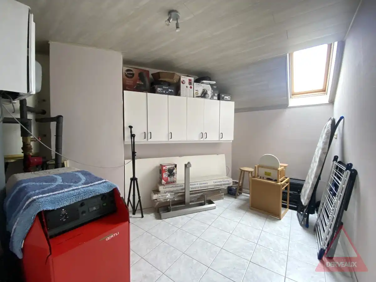 Hooglede – Open woning met loods, dubbele garage en lift op centrale ligging foto 17