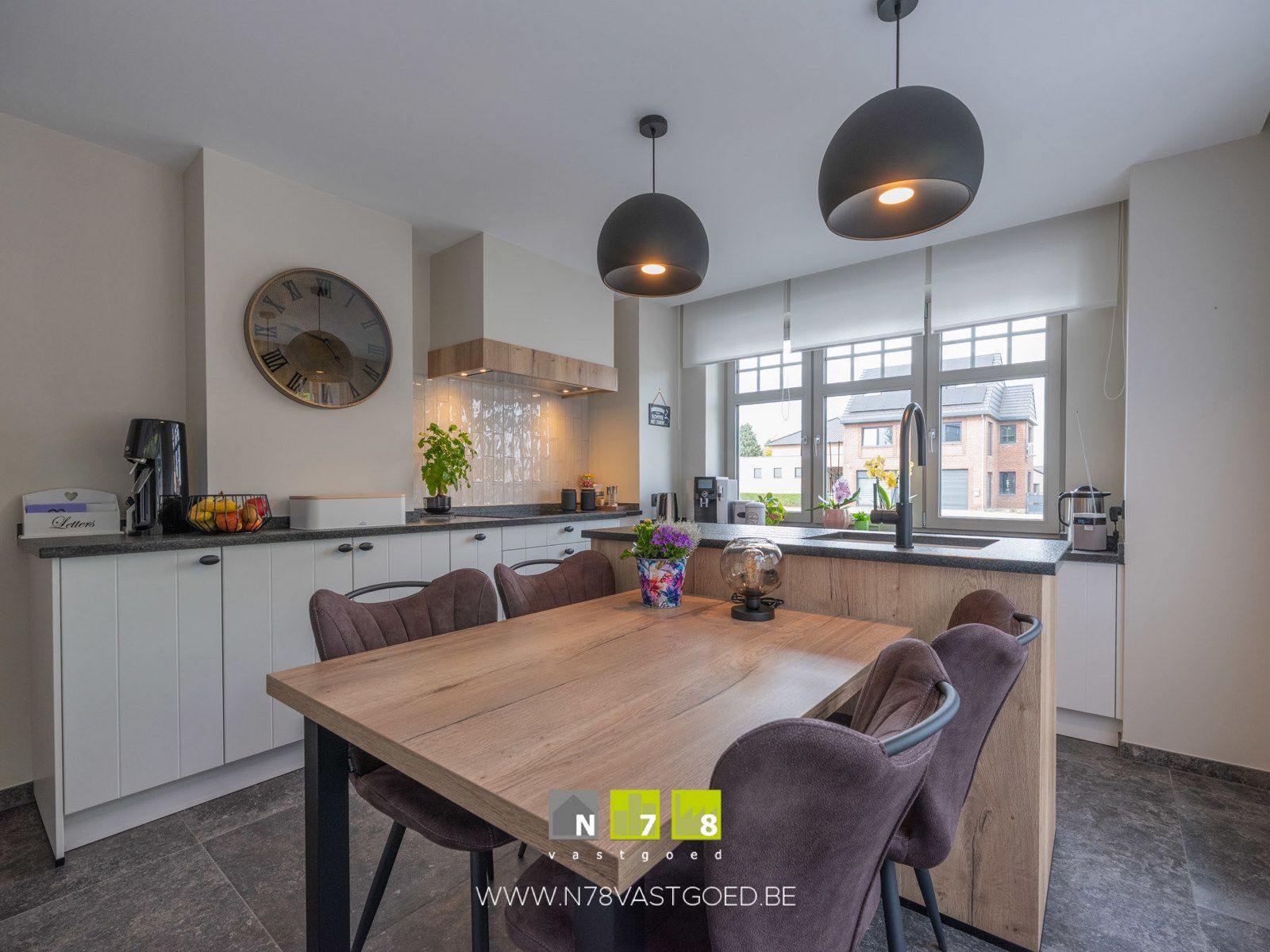 Gebouw te koop foto 7