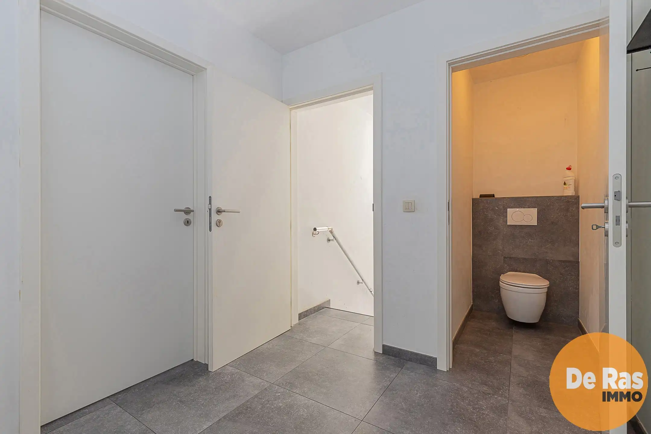 LEDE - Duplexappartement met 3 slaapkamers nabij de markt foto 2