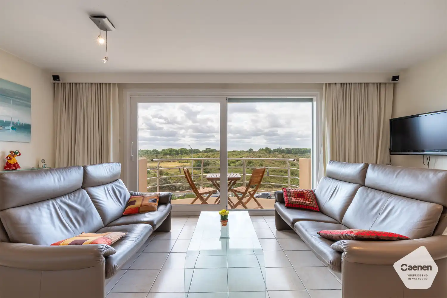 Uitstekend onderhouden appartement met 1 slaapkamer + slaaphoek foto 3