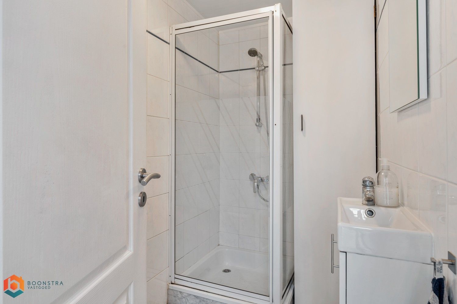 Handelsgelijkvloers met duplex app. te Mechelen foto 7