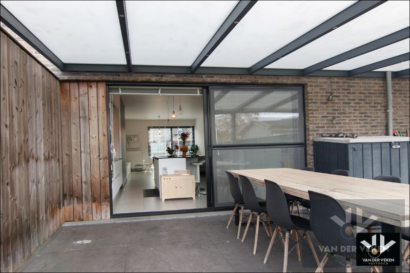 Instapklare, recente en energiezuinige woning met 3 slpk en volledig omheinde tuin foto 21