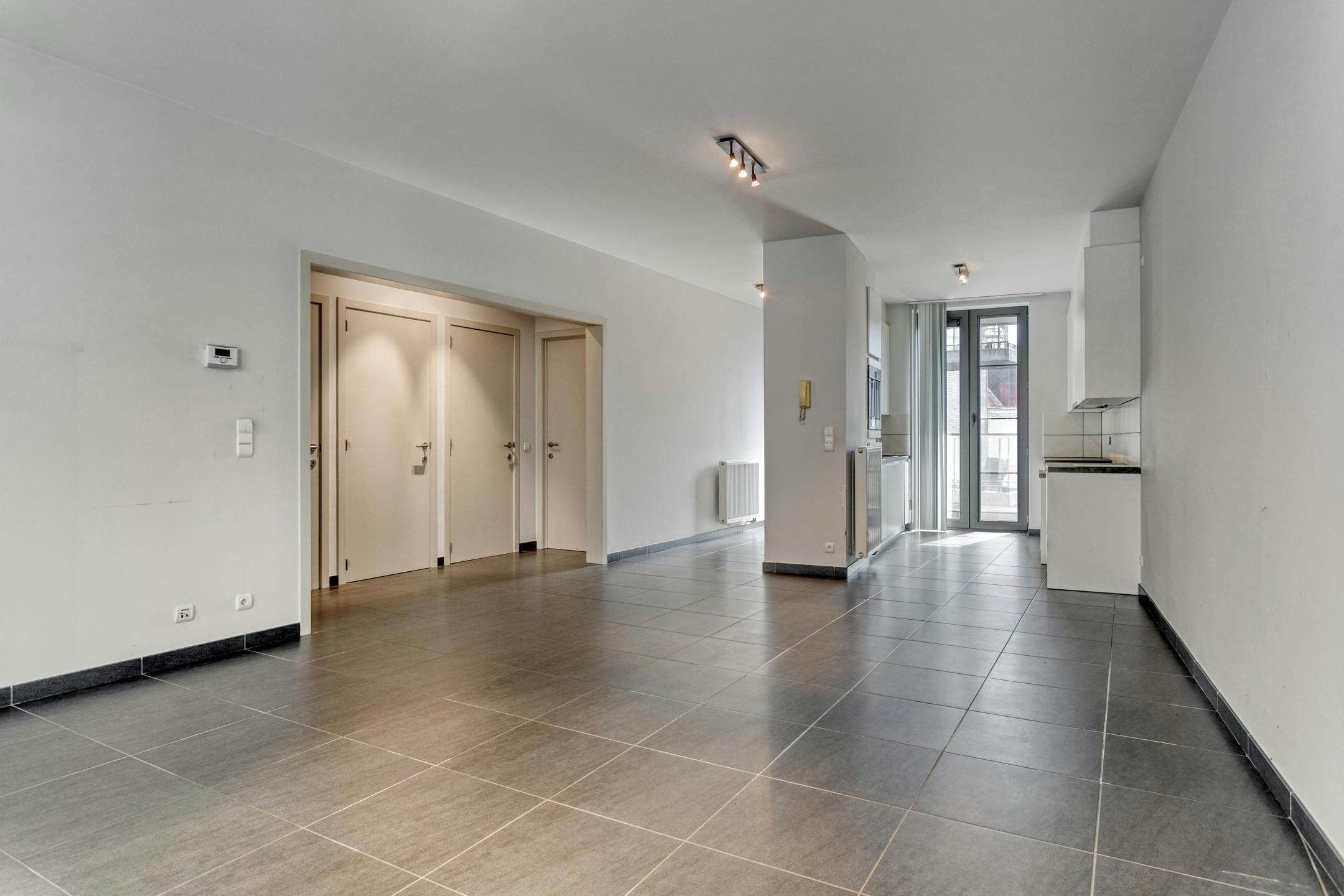 Energiezuinig appartement te koop in hartje Kortrijk! foto 2