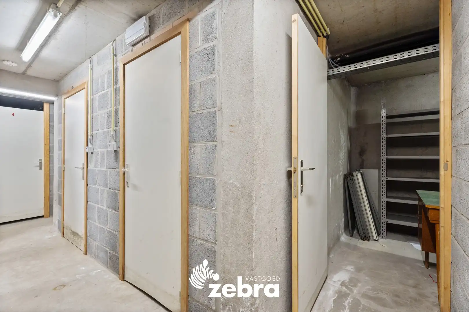 Veelzijdig handelspand op toplocatie in hartje Tielt – ook in te richten als woonst! foto 12