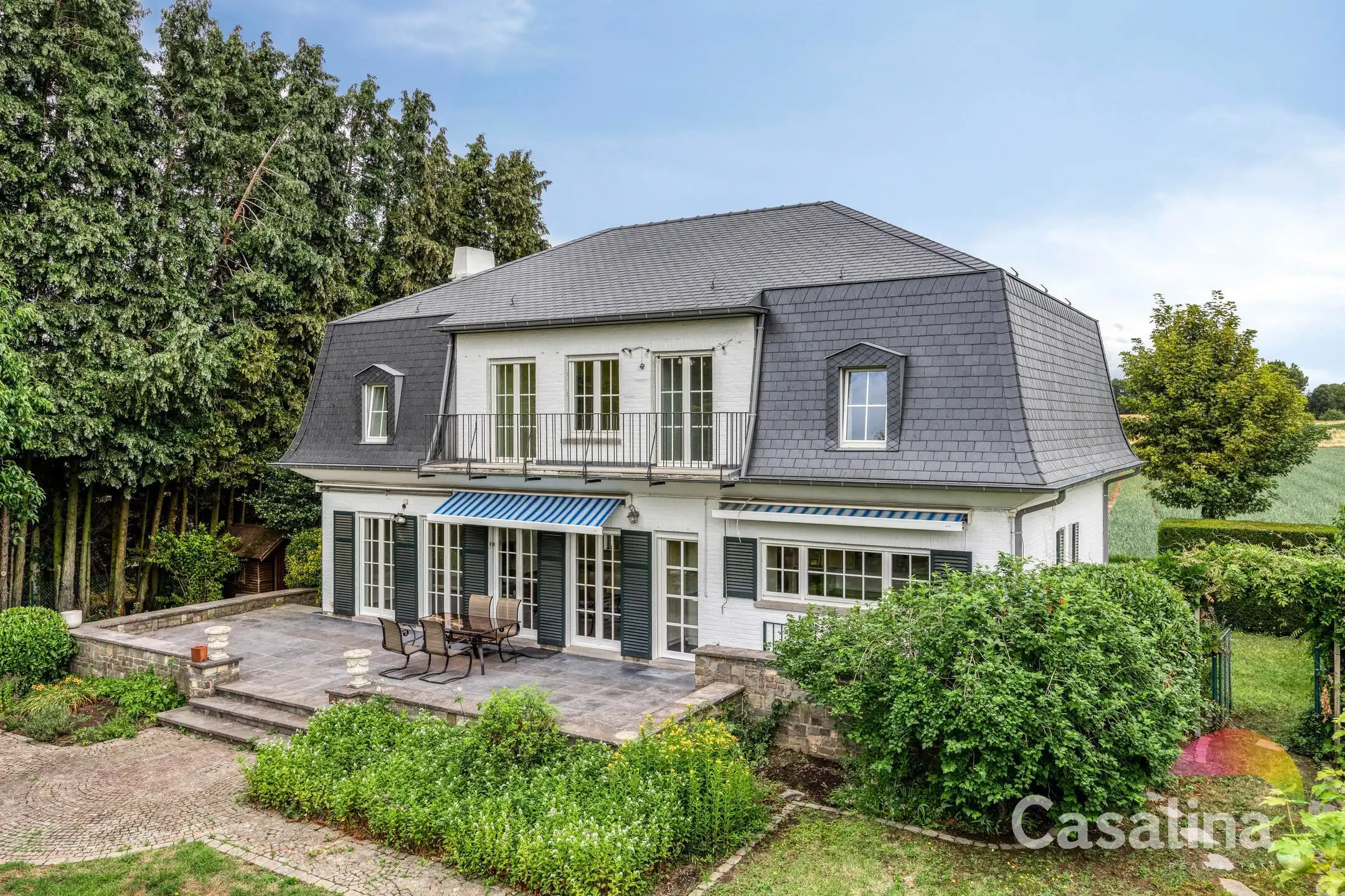 Prachtige Villa  met mooie tuin  foto 2