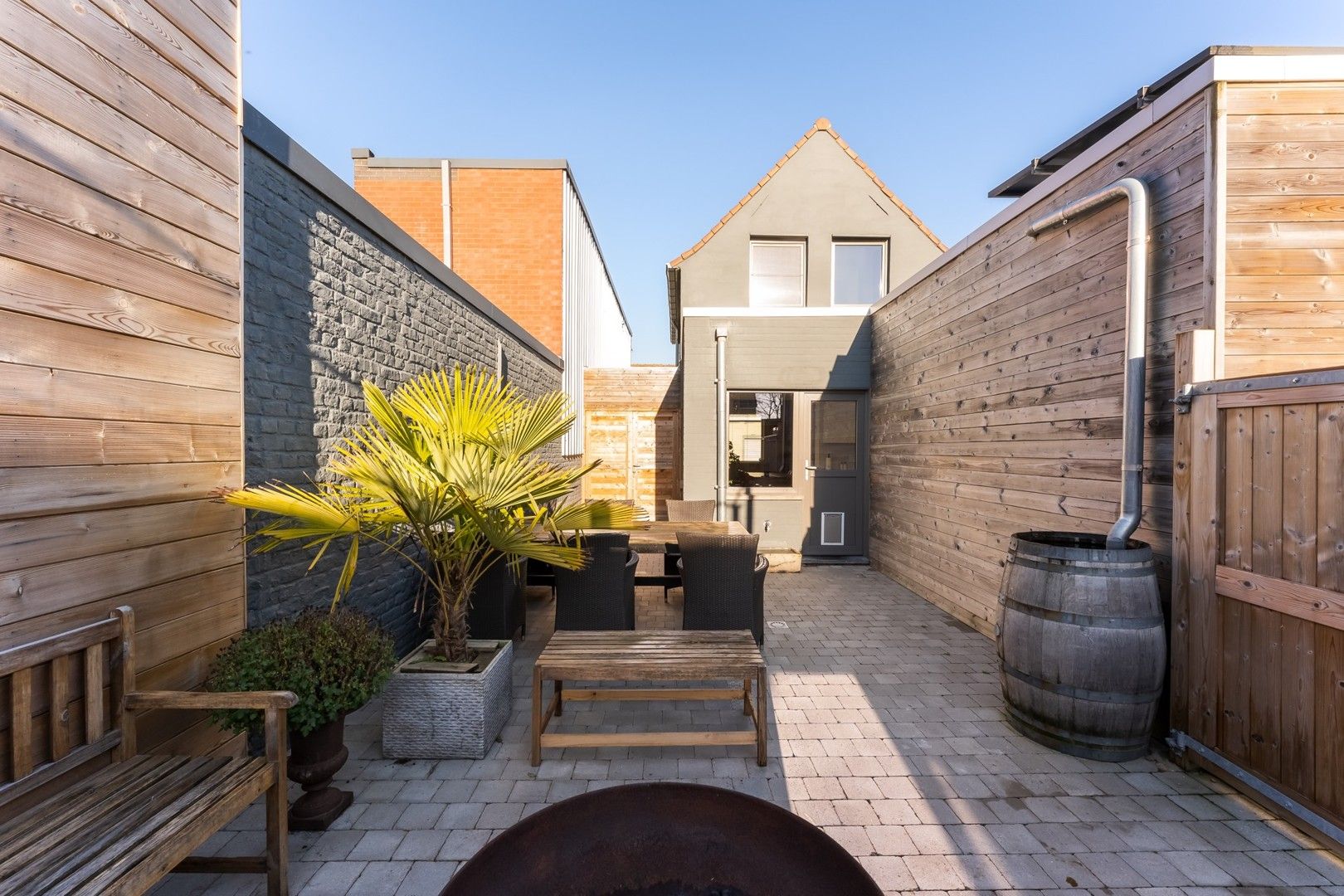 Instapklare woning met 2 slaapkamers op centrale ligging te Zwevezele! foto 16