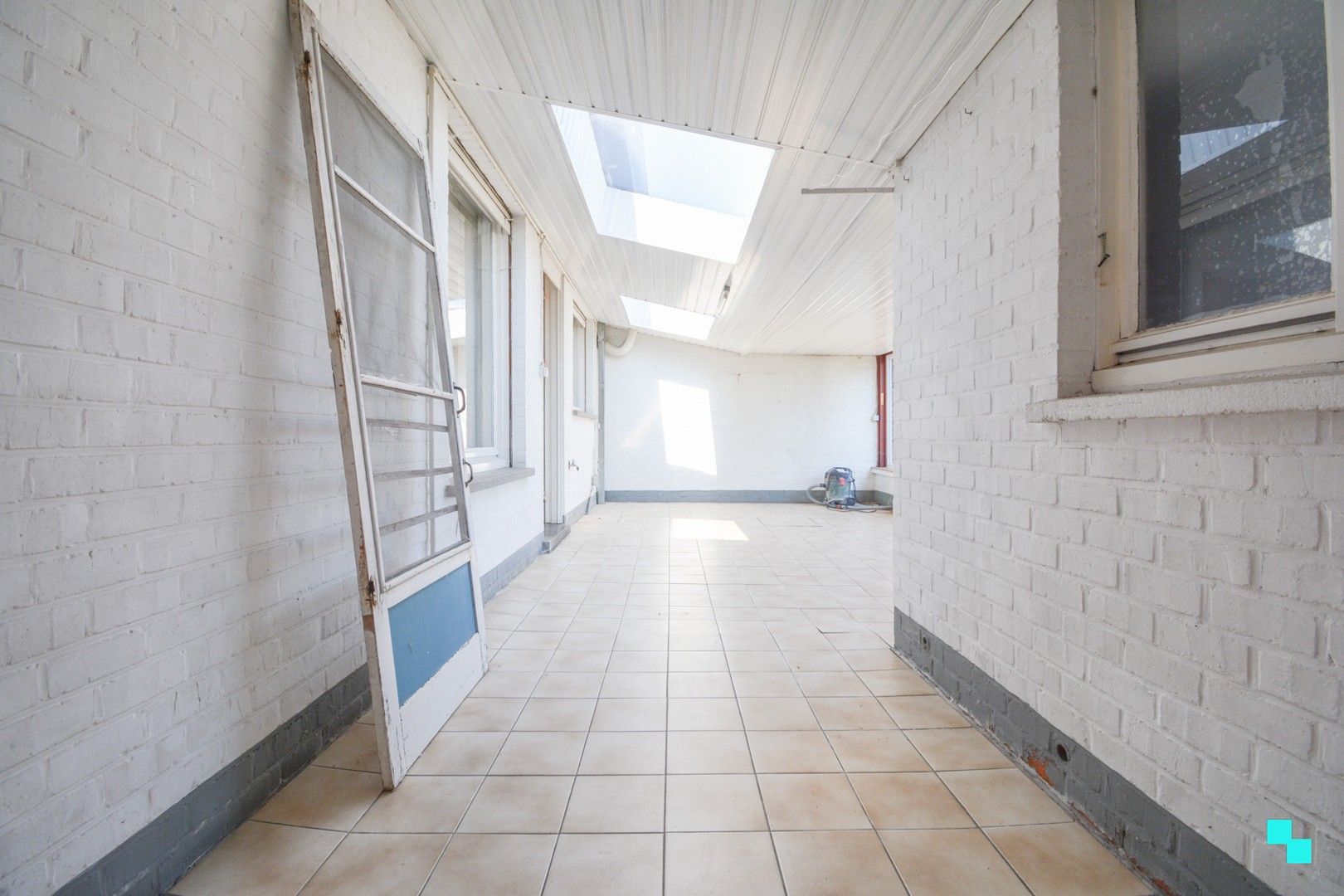 Aantrekkelijke, te renoveren HOB te Oostnieuwkerke foto 13
