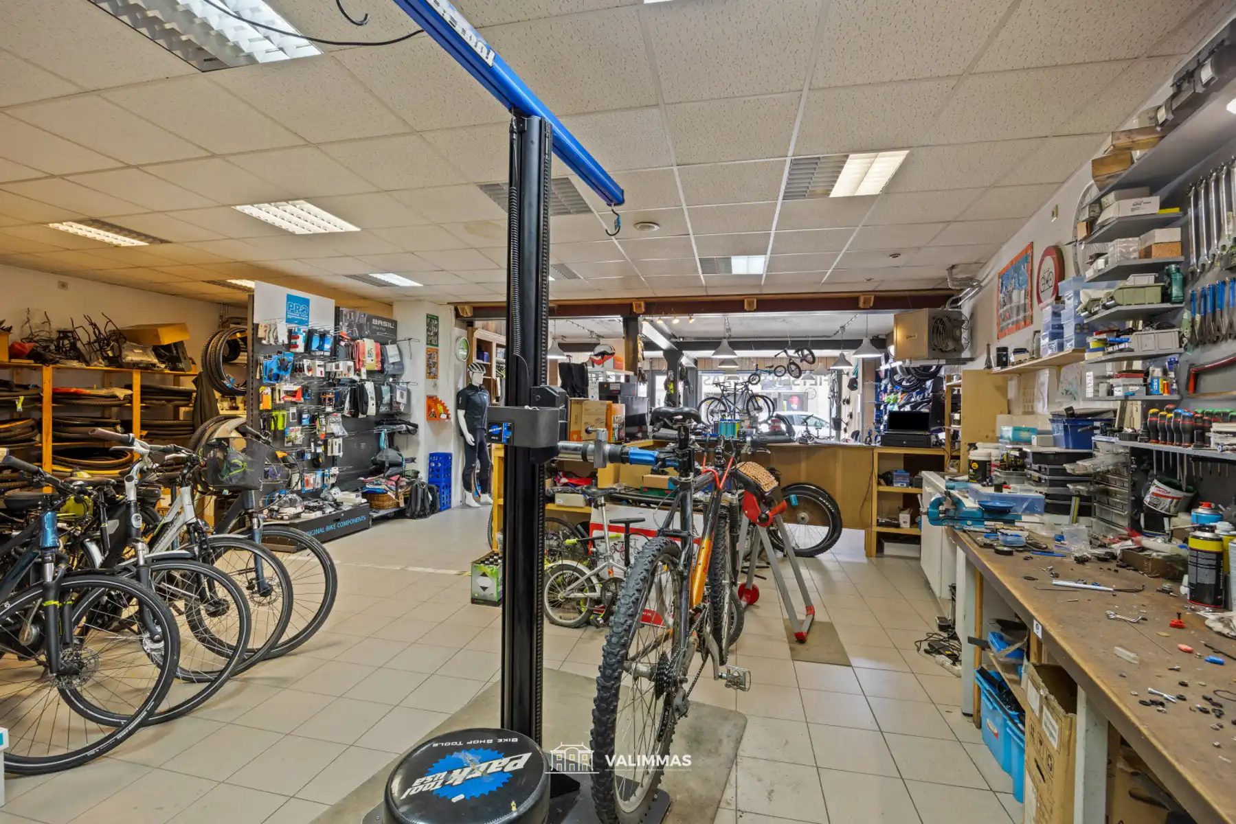 Gelijkvloerse handelsruimte (event. met duplex-appartement) foto 7