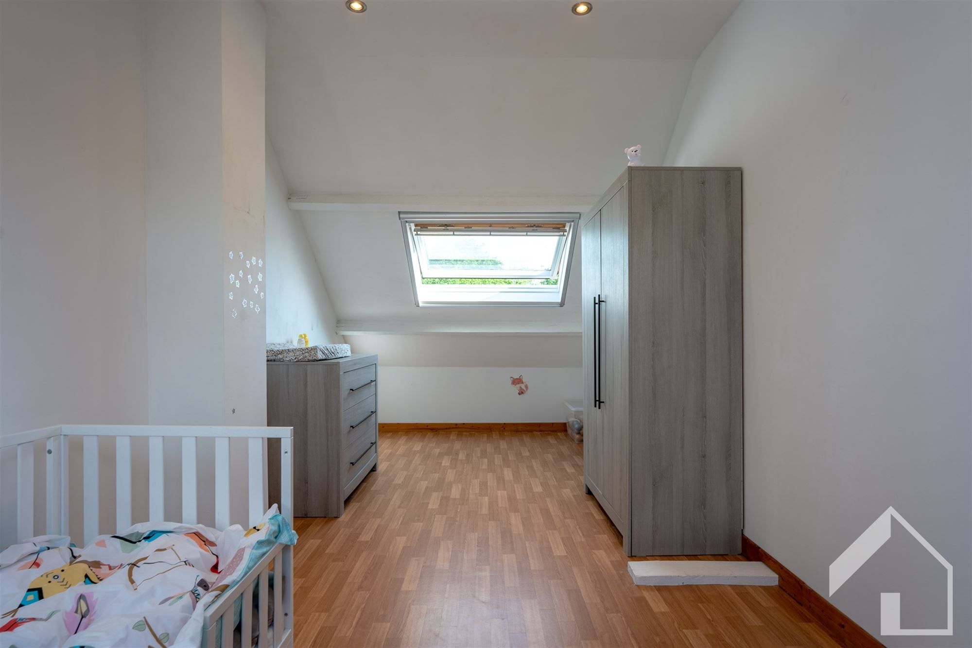 RUIME WONING MET 4 SLAAPKAMERS foto 18