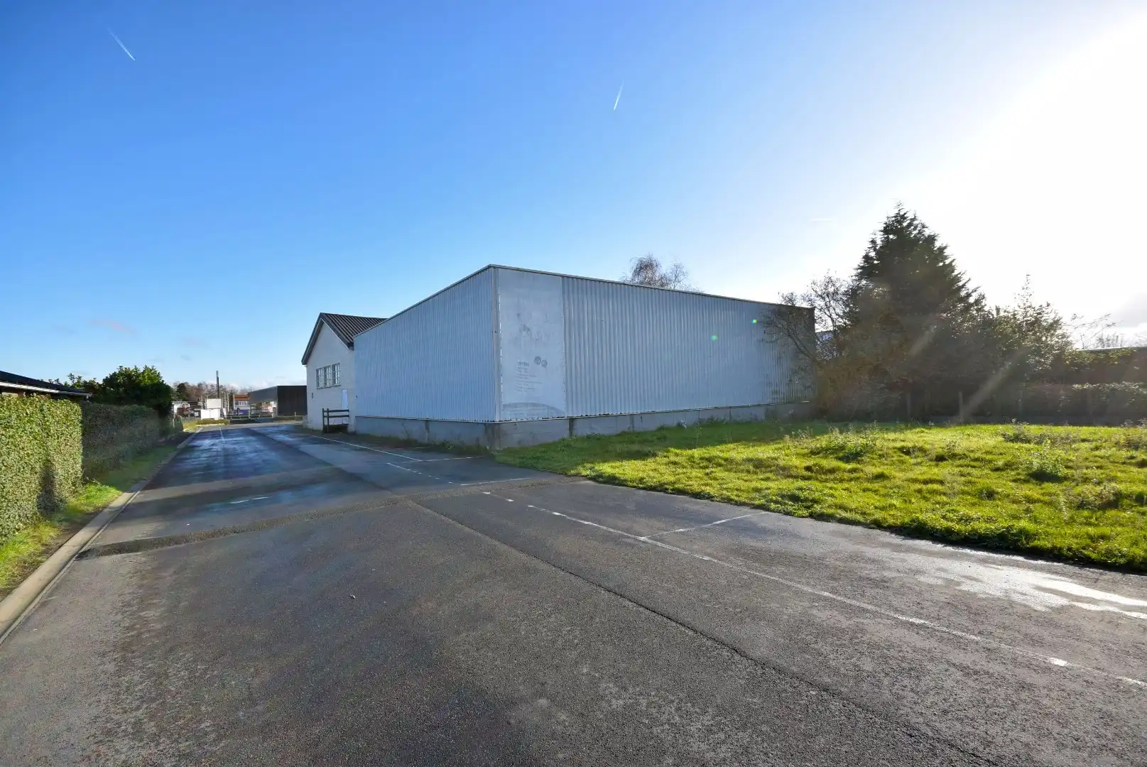 HANDELSRUIMTE/LOODS  EN BOUWGROND IN MAMMOET CENTRUM TE ROESELARE  foto 10