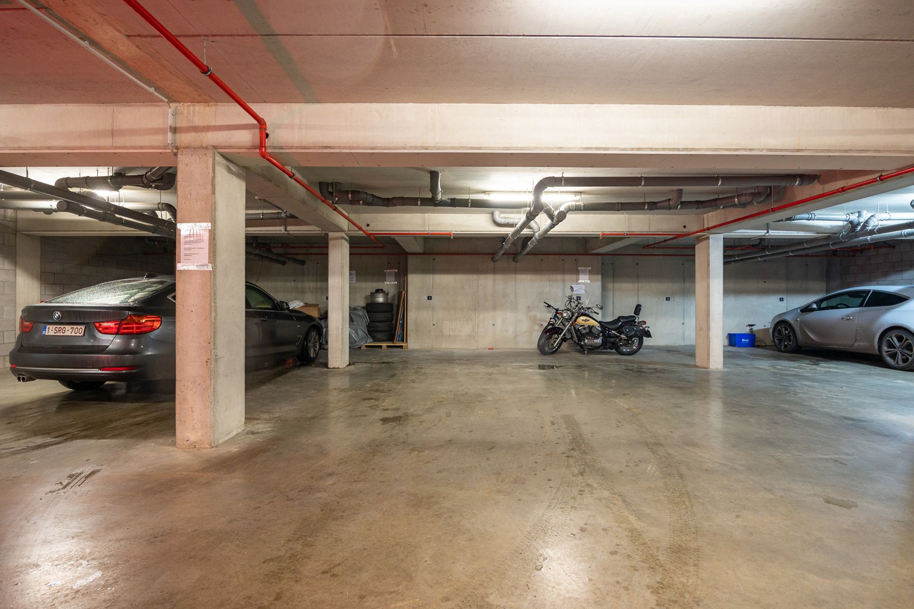 Verrassend ruime gezinswoning met terras, tuin en ondergrondse autostaanplaats. foto 21