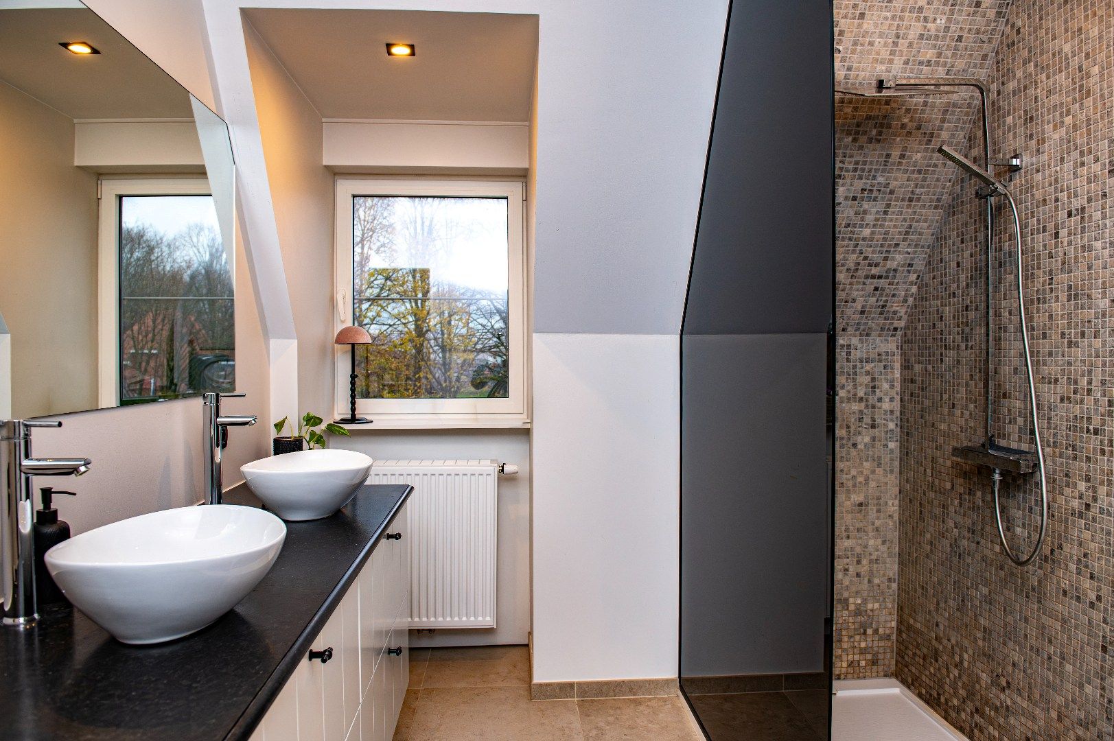 Prachtige landelijke villa met zwemvijver en paardenfaciliteiten 13.459m² foto 22