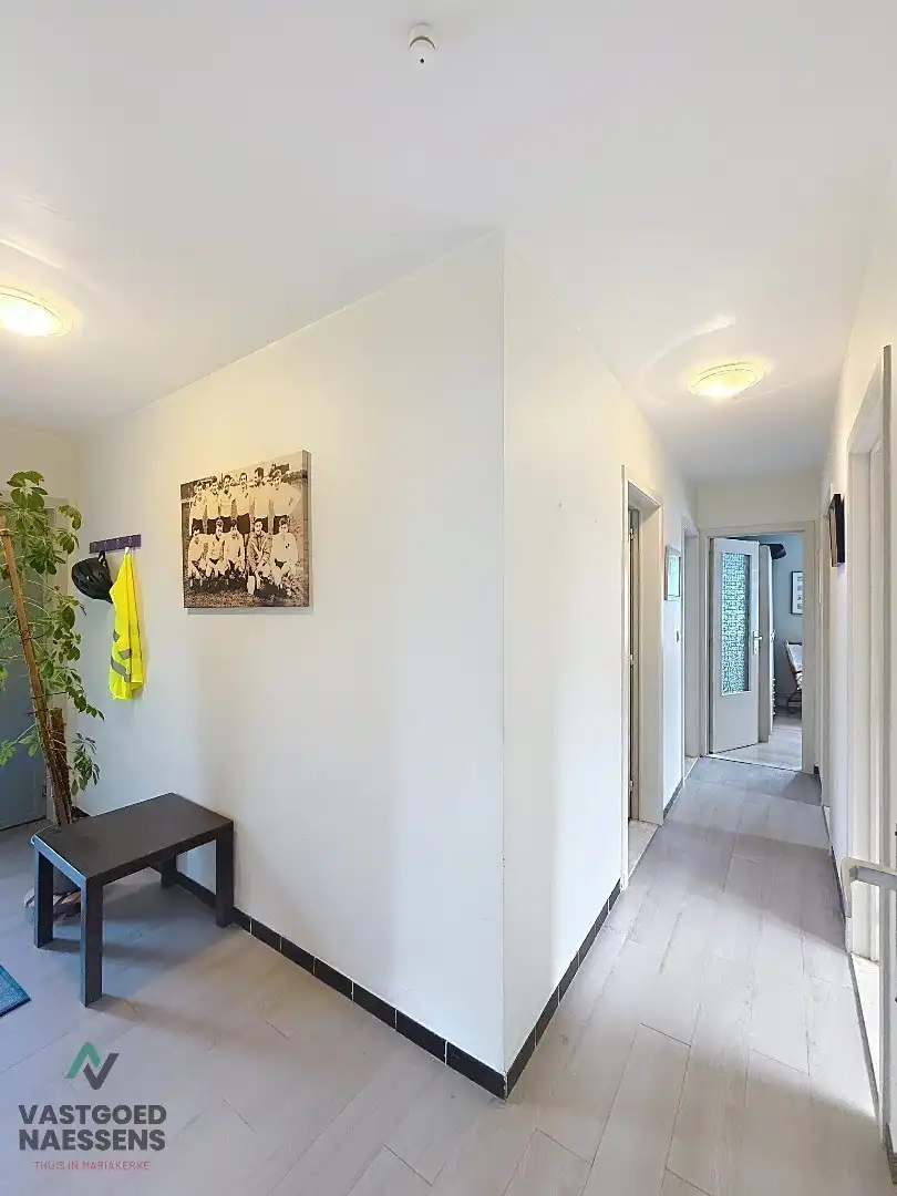 TE RENOVEREN BUNGALOW IN GEGEERDE WOONWIJK foto 11