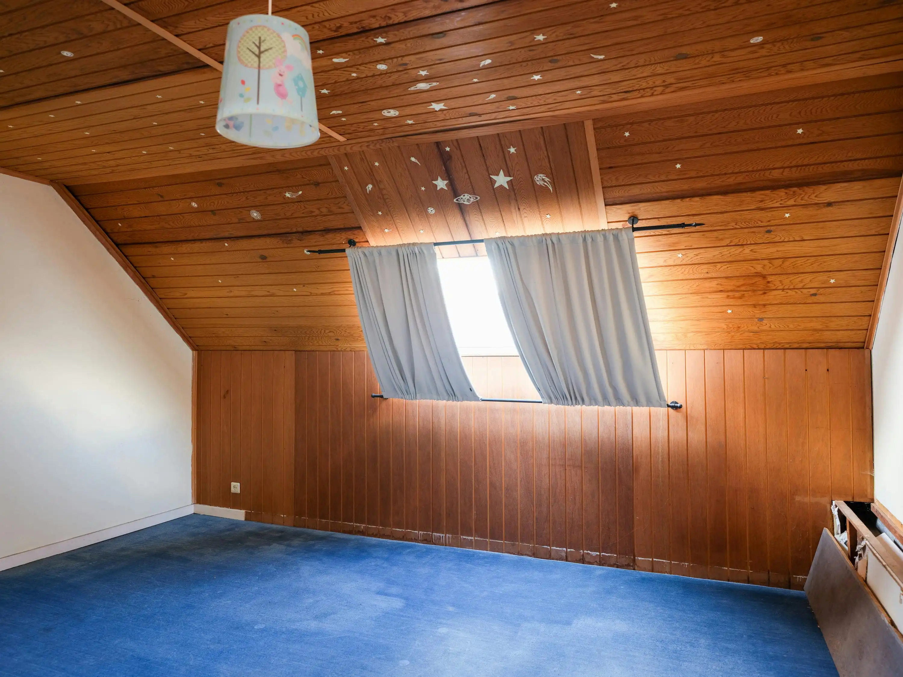 Huis te koop met veel potentieel en tuin te Wondelgem foto 15