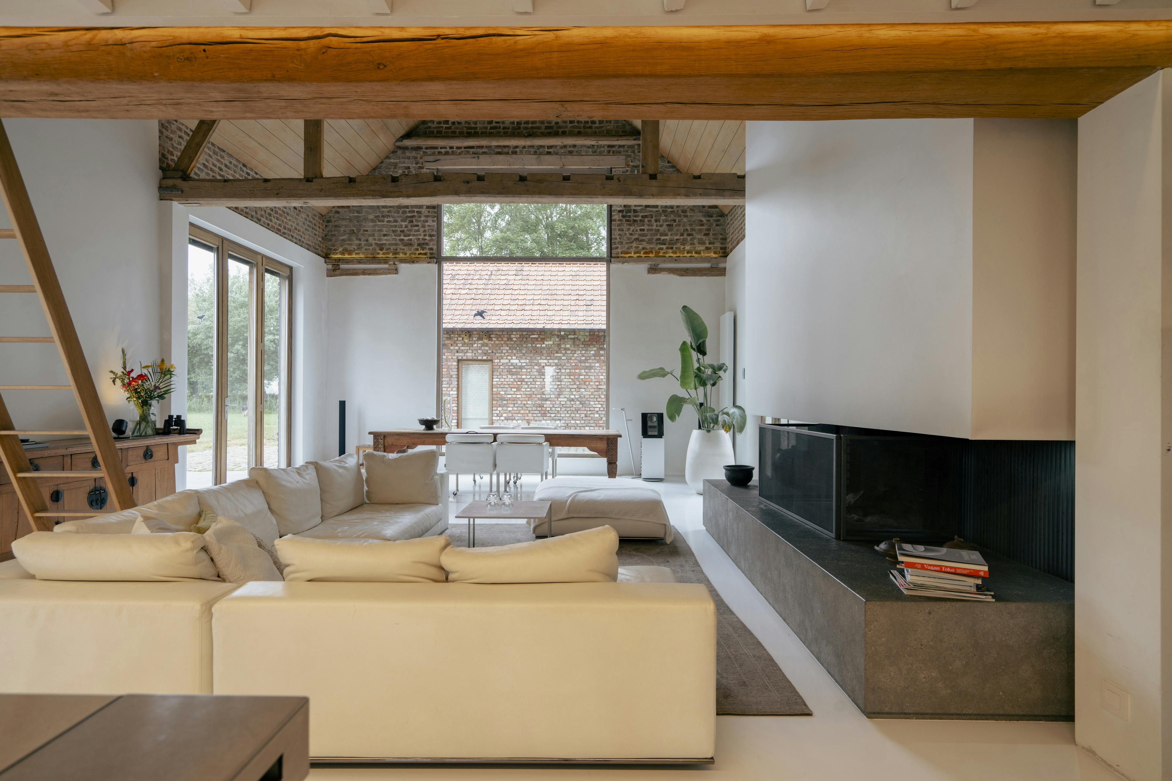 Exclusief landhuis op +/- 8000 m²: de synthese van rust en ruimte foto 11