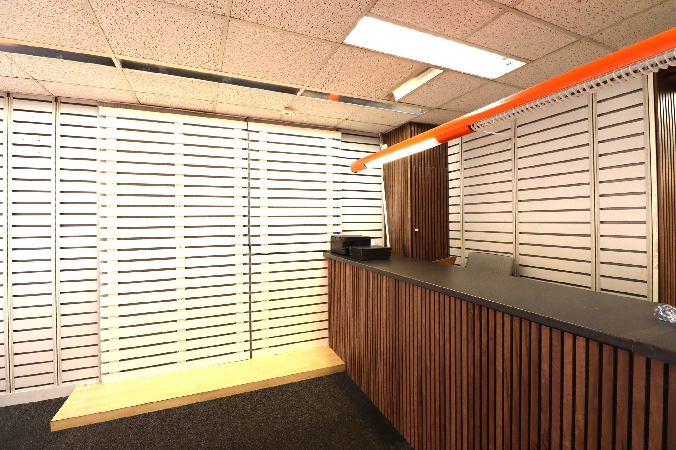 Ruim handelspand 888m² foto 2