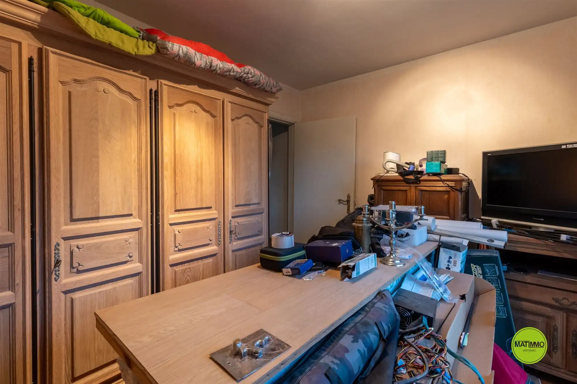 Centraal, rustig gelegen bungalow in het groen van Eksel  foto 13