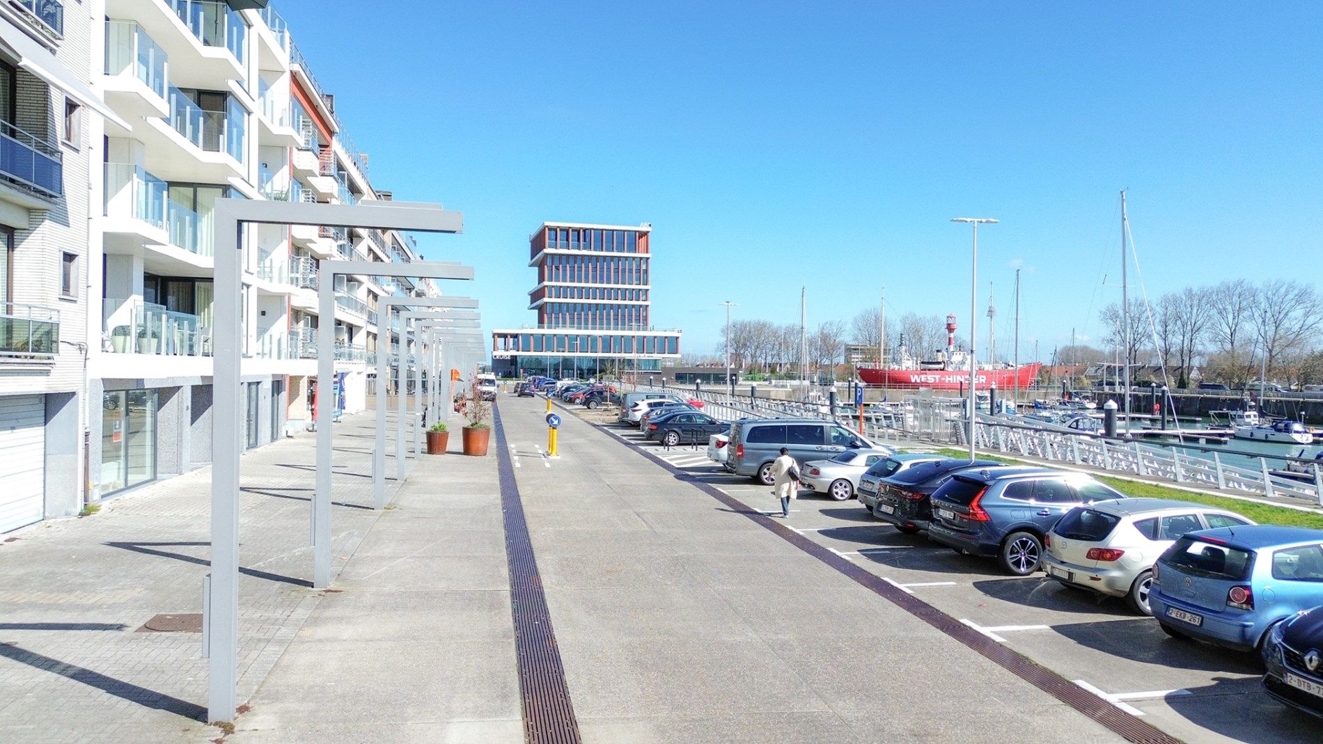 Veelzijdig appartement (115m²) aan de jachthaven te Zeebrugge met ruime garagebox foto 4