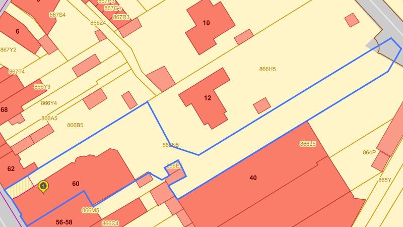 Multifunctioneel commercieel gebouw met parking en uitweg | Stationsstraat foto 11