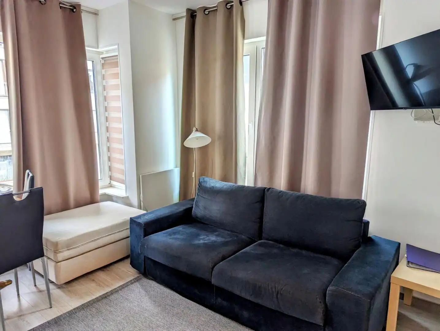 Instapklare, gemeubelde studio op toplocatie vlak bij zee foto 3