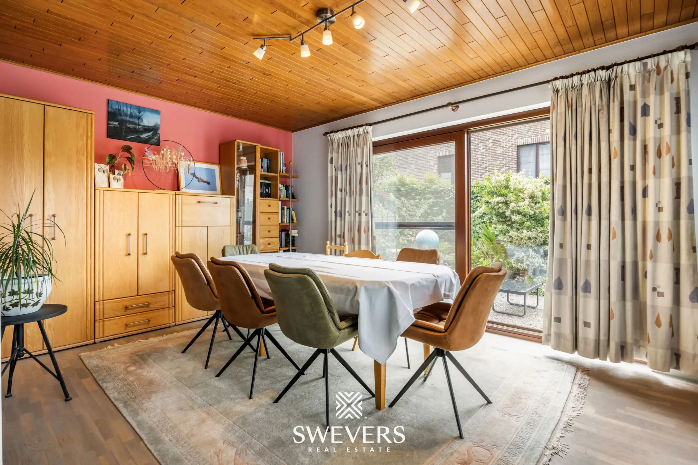 Ruim wonen in alle rust: open gezinswoning (242 m²) op breed perceel van 13 are in Herk-de-Stad foto 7