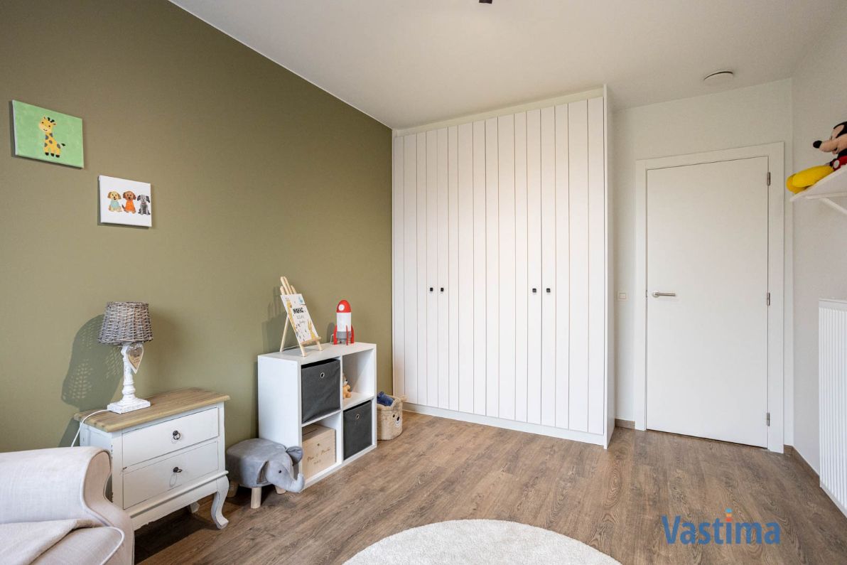 Recente gezinswoning met ruimte, comfort én een uitstekende ligging foto 16