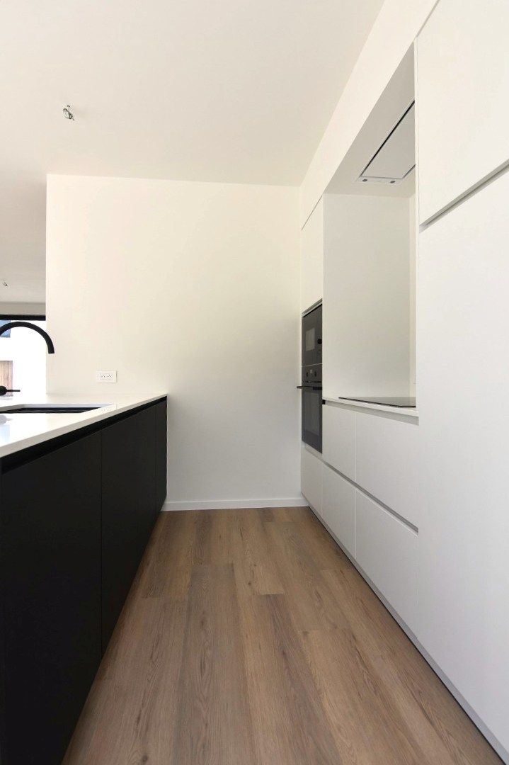 Moderne nieuwbouw woning in RSL foto 13