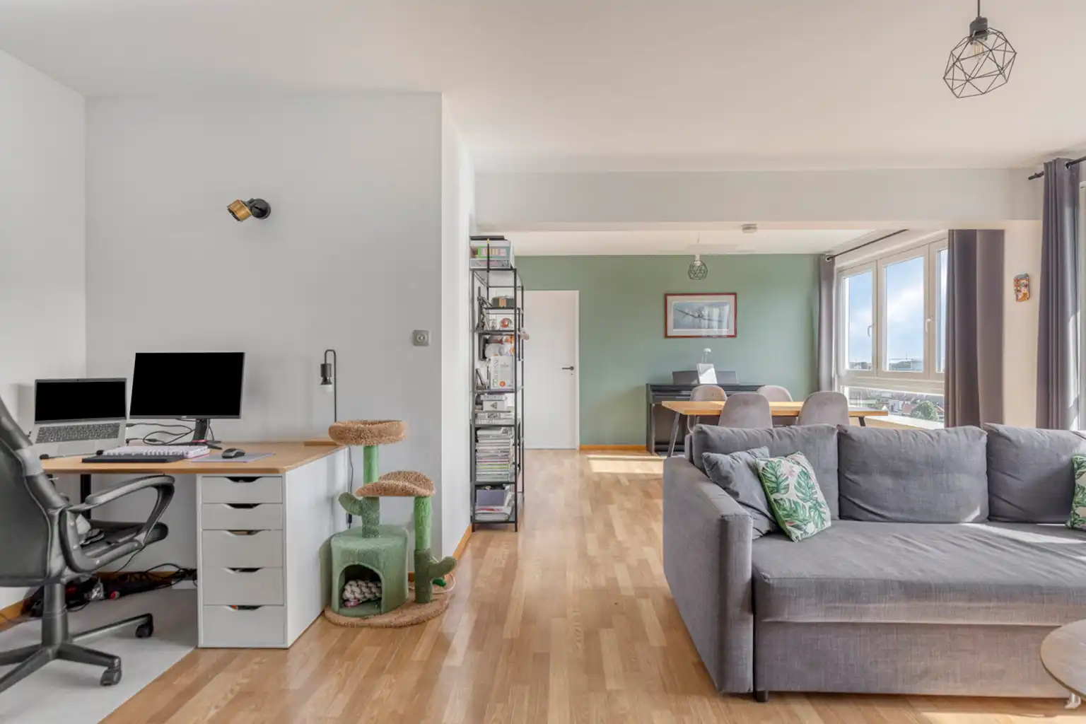 Instap klaar appartement 1 slaapkamer met prachtig uitzicht. foto 2