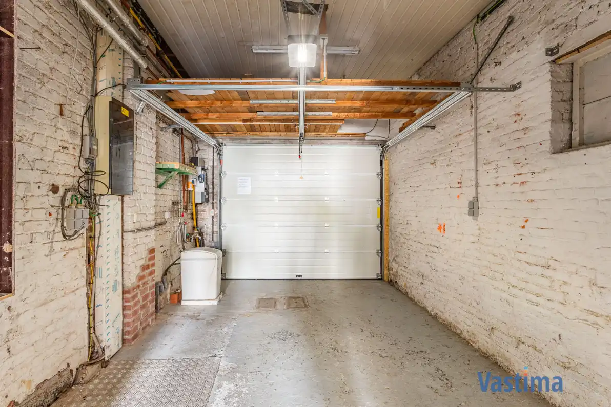 Charmante huurwoning met 2-3 slaapkamers, buitenruimte en garage foto 20