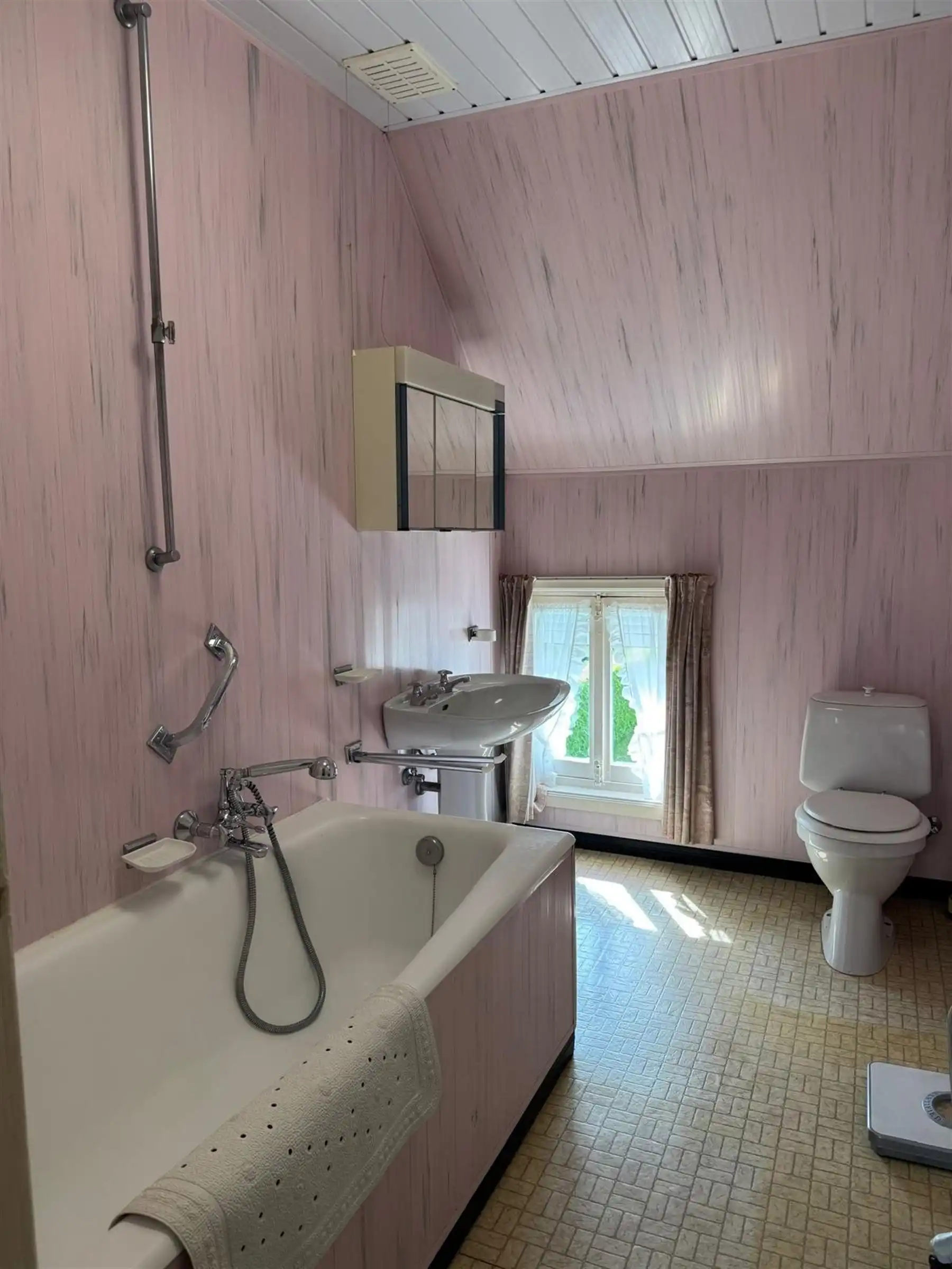 Goed onderwoning in het centrum van Anzegem foto 10