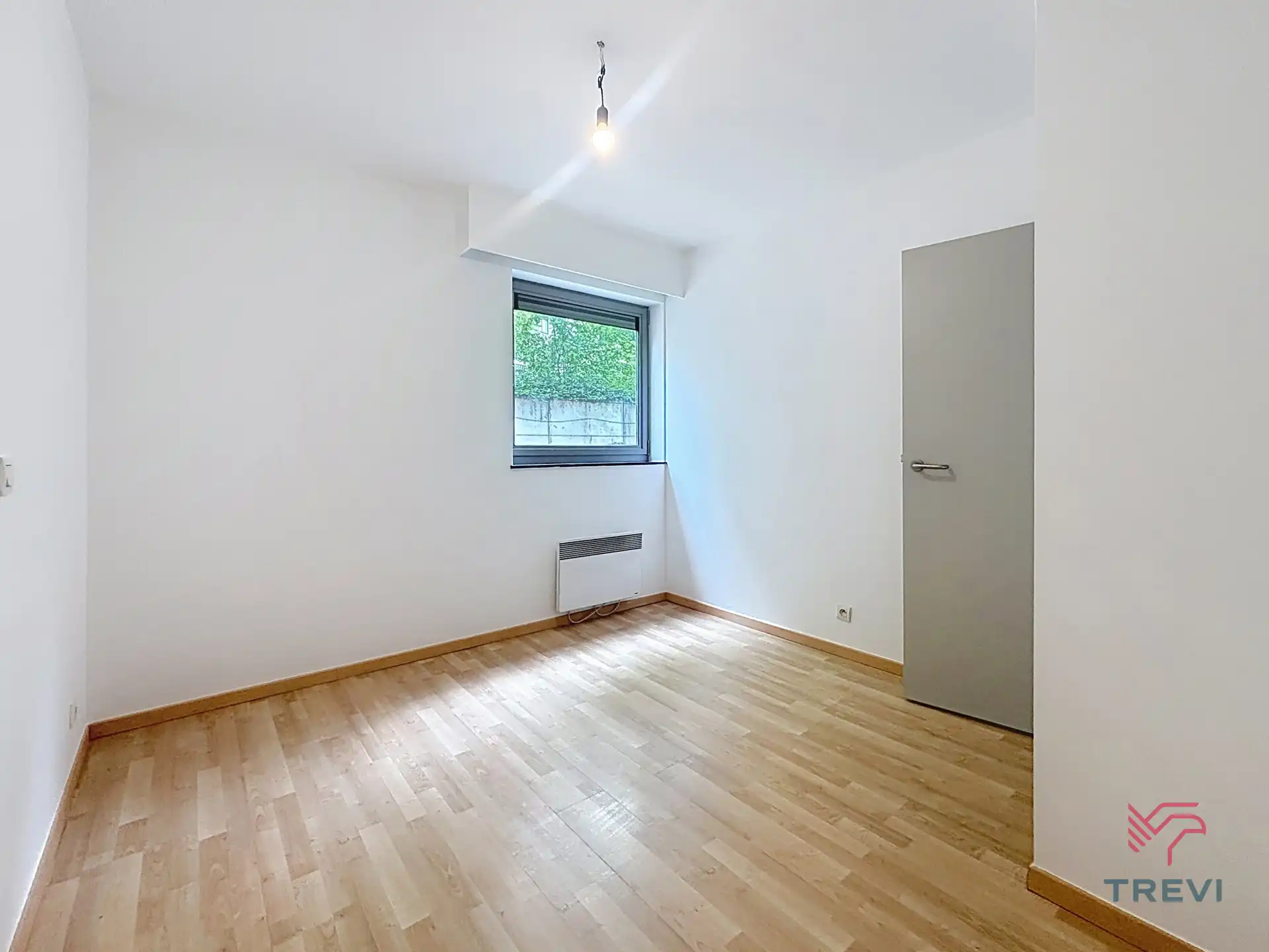 Mooi appartement met 2 slaapkamers + parkeerplaats foto 12
