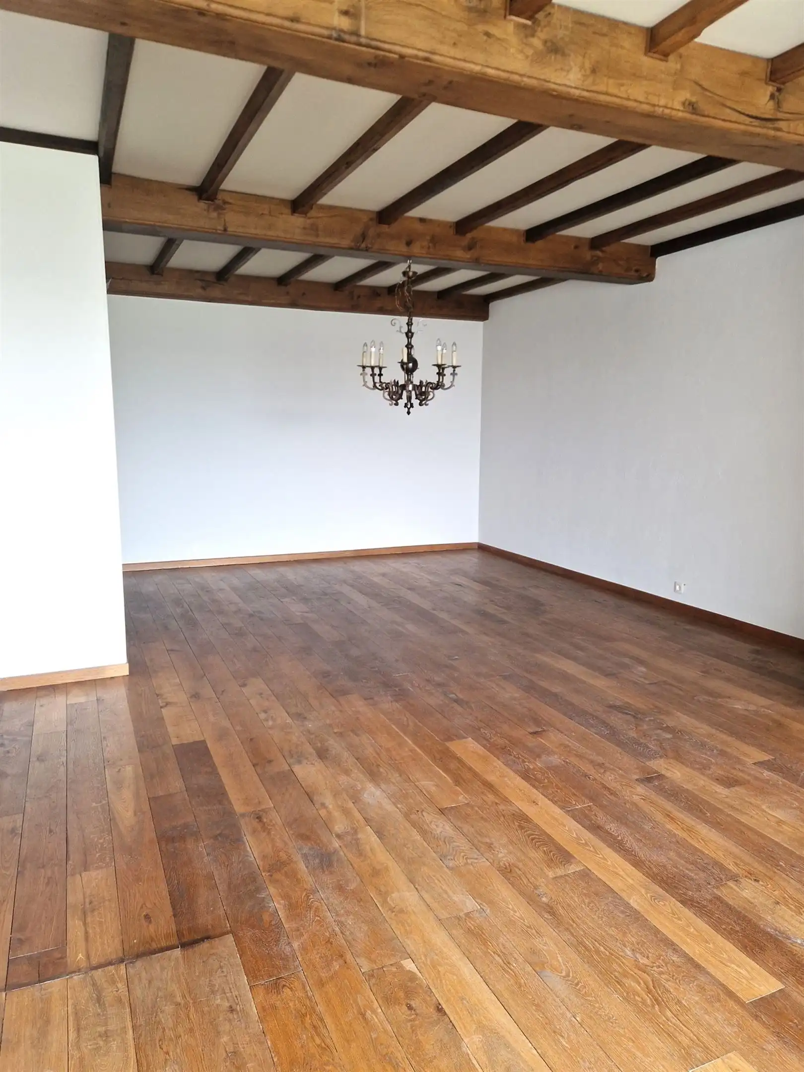 Zeer gunstig gelegen appartement met 2 terrassen op 5e vd. foto 3