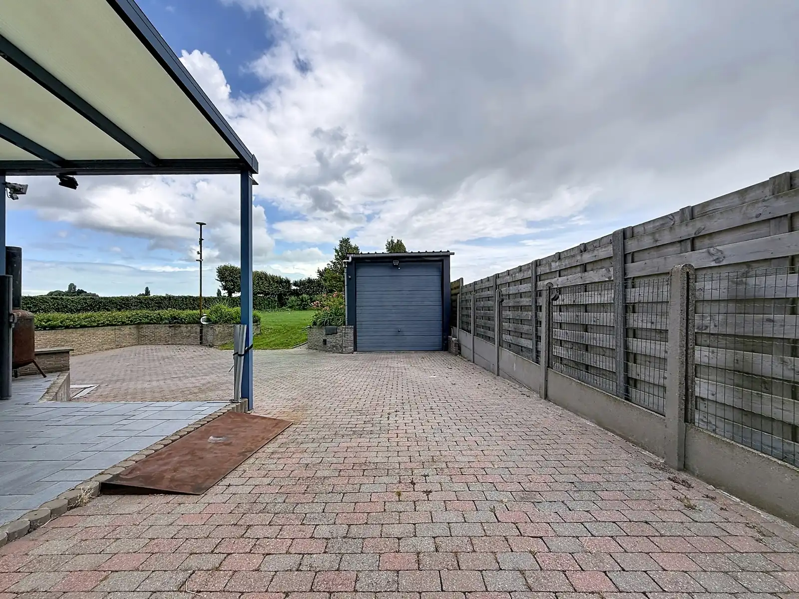 OB op een toplocatie met mooie tuin en 4 slaapkamers foto 16