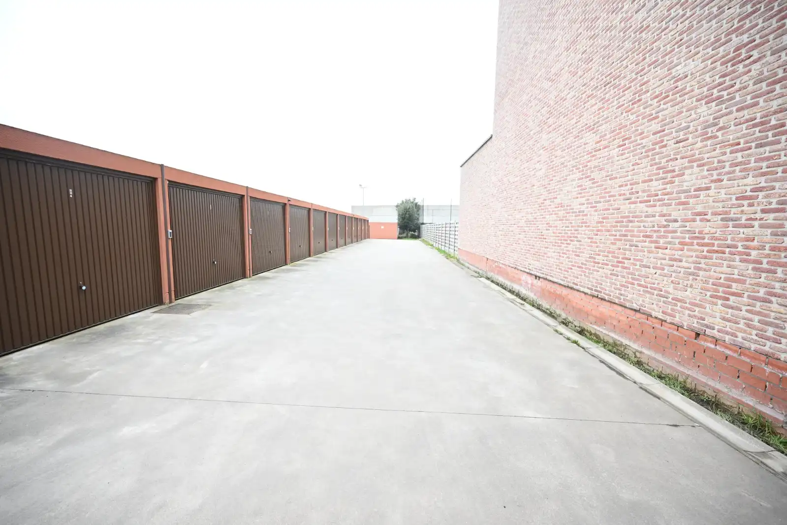 Garage te huur foto 5