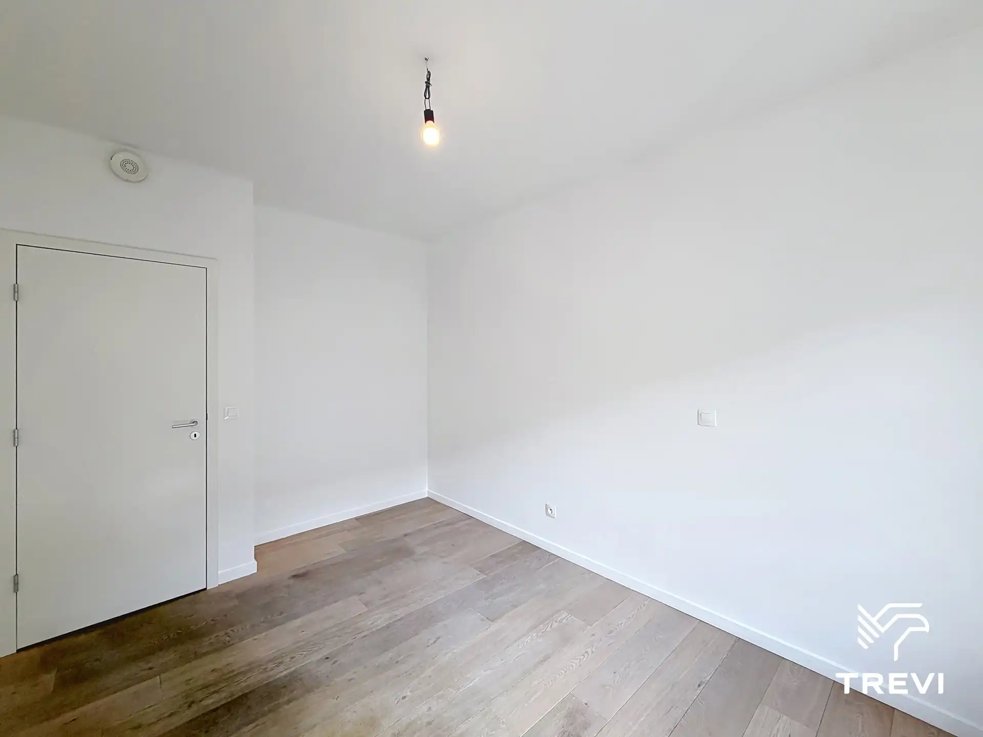 EUROPESE WIJK – Mooi 1-slaapkamerappartement met parking! foto 9