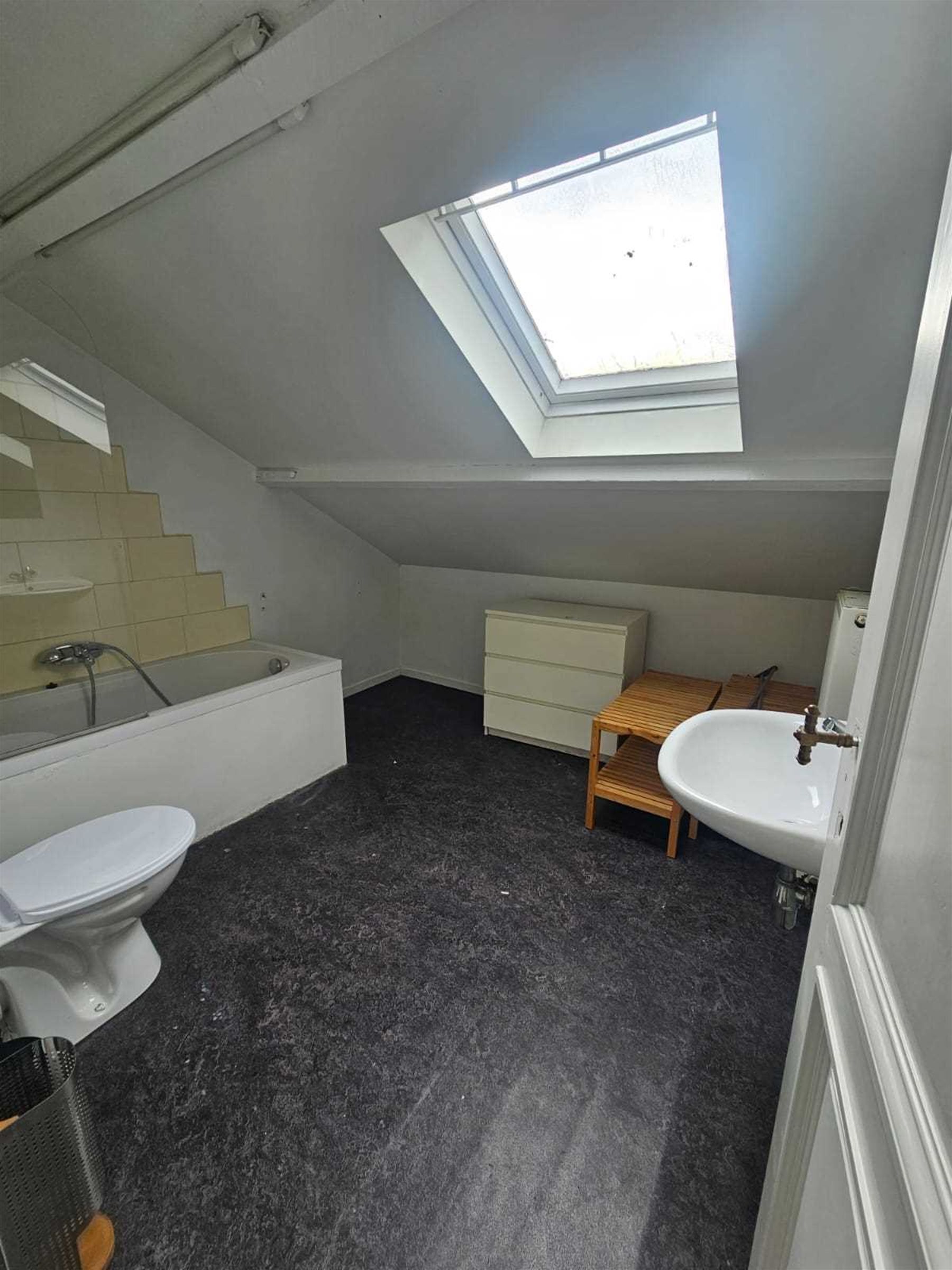 Herenhuis zijstraat Dageraadplaats! foto 12