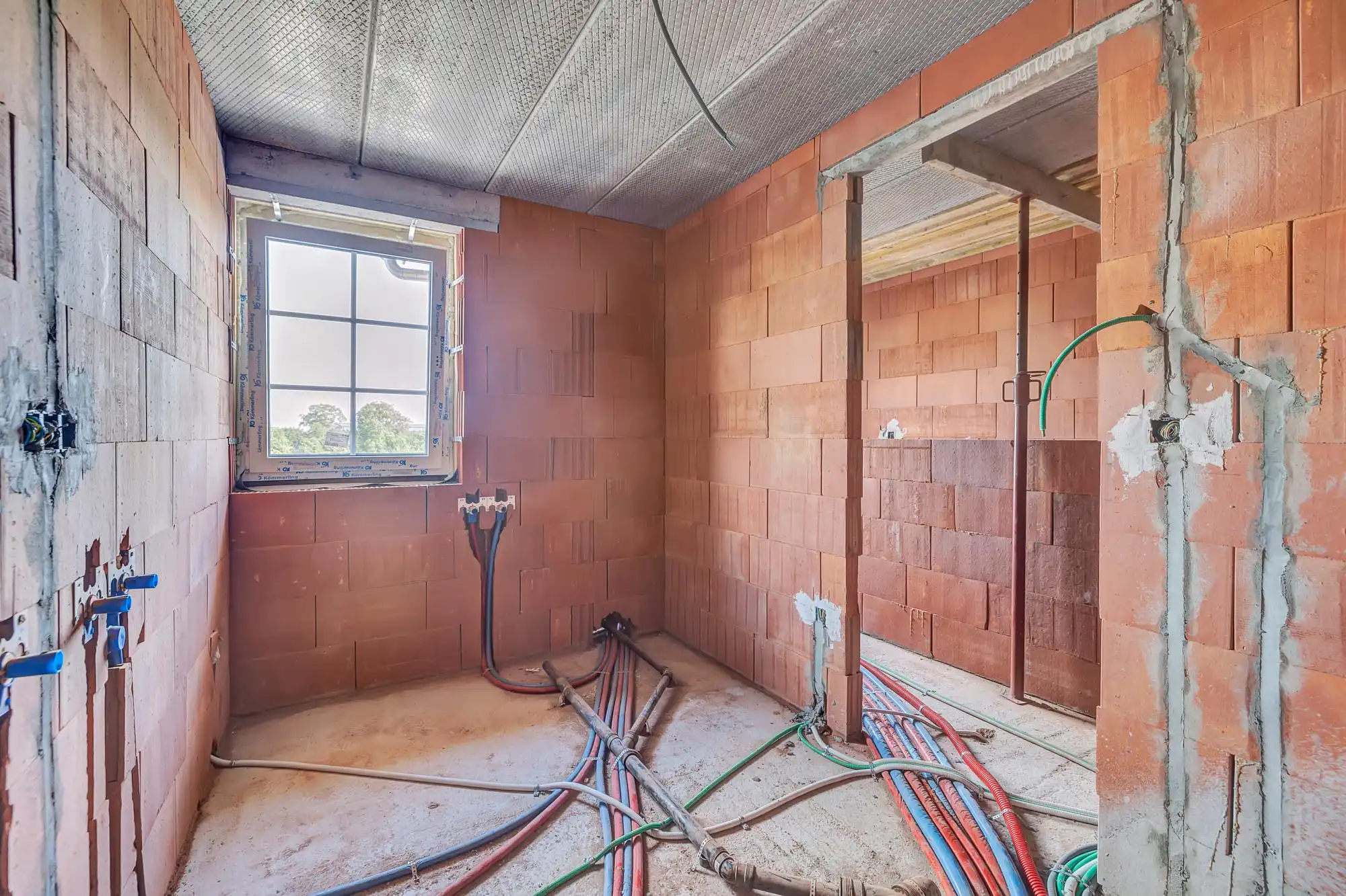 Landelijk wonen in moderne halfopen nieuwbouw in afwerking foto 6