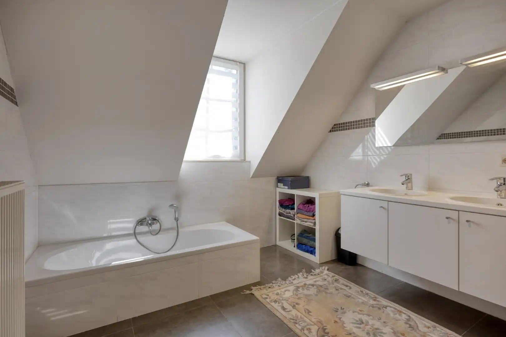 Uniek penthouse van 167 m² op toplocatie nabij het centrum van Mol! foto 14