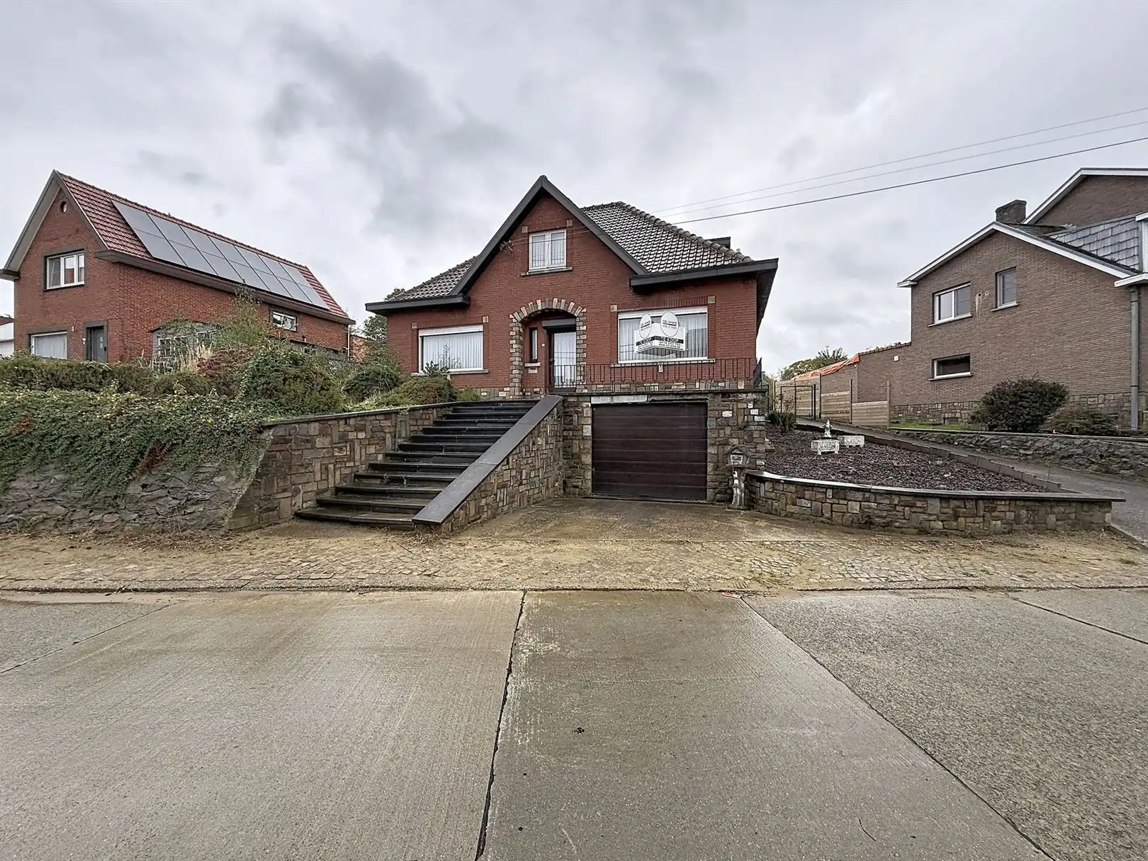 Te renoveren woning met tuin, 4 slpks, 17a 52ca foto 2