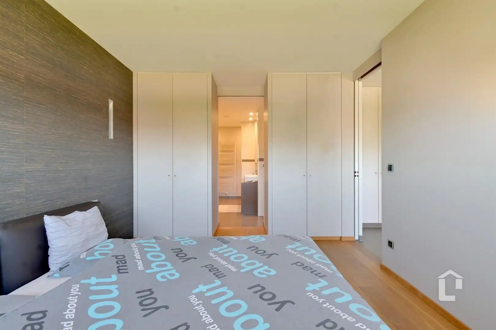 Uniek, luxe-appartement in centrum De Pinte foto 14
