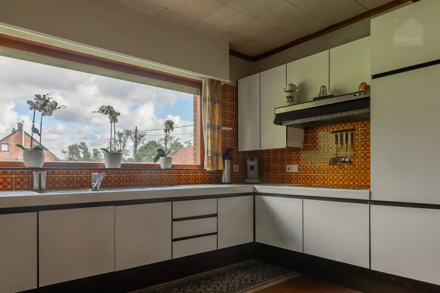 Ruime gezinswoning met 4 slaapkamers op uitzonderlijk perceel van 1,32 ha in Meerhout foto 9
