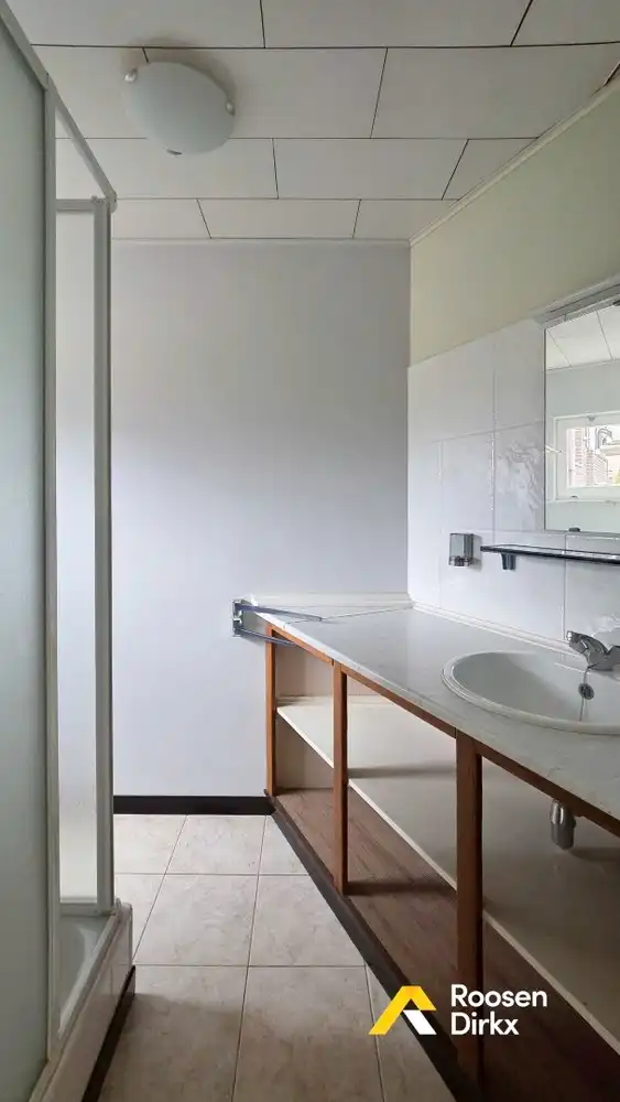 Solide woning met handelsruimte op zichtlocatie! foto 32